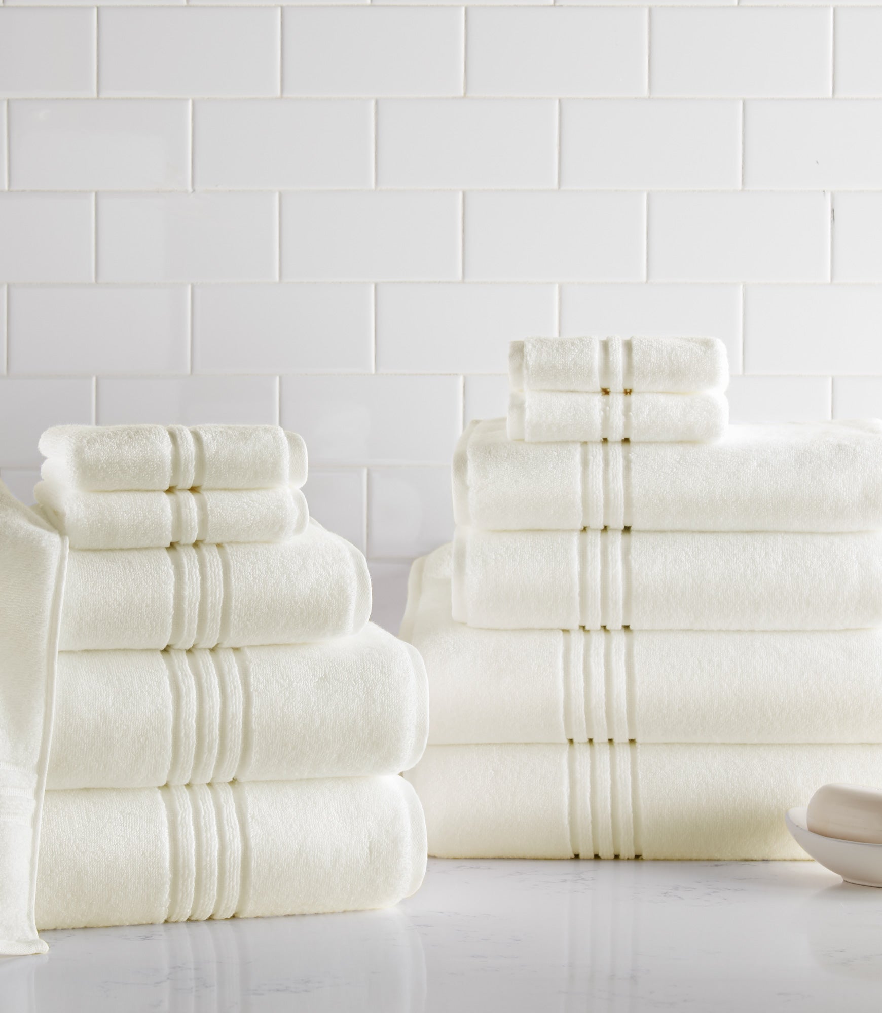 Luxury Chelsea Plush Bath Towel Set - Super Soft & Absorbent 6-Piece Towel Bundle for Spa, Bathroom & Hotel Use - Premium Cotton Bath Towels for Ultimate Comfort & Relaxation