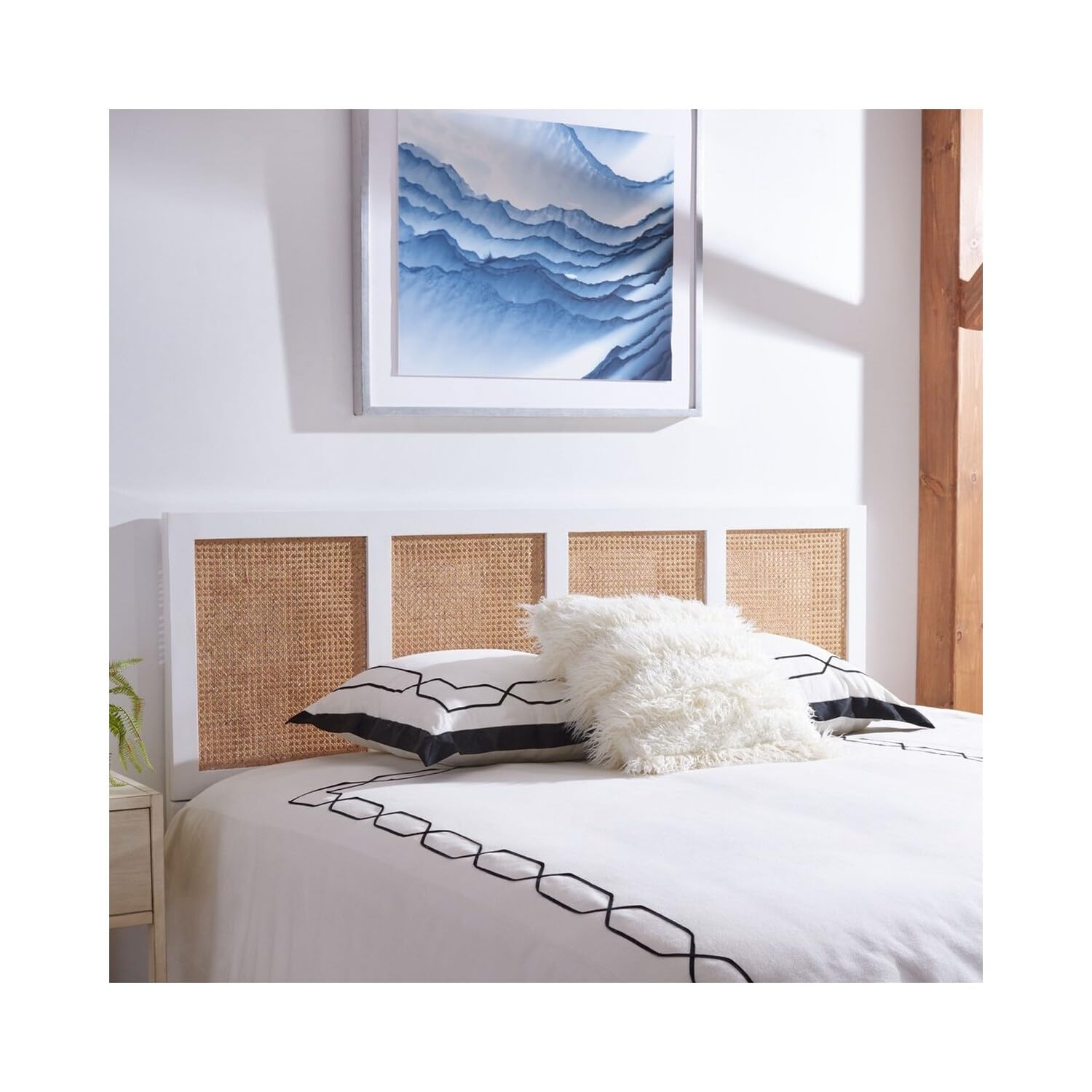 SAFAVIEH Vienna White Wash Cane King Headboard Platform - Rustic Farmhouse Bed Frame for Master Bedroom & Guest Room Decor