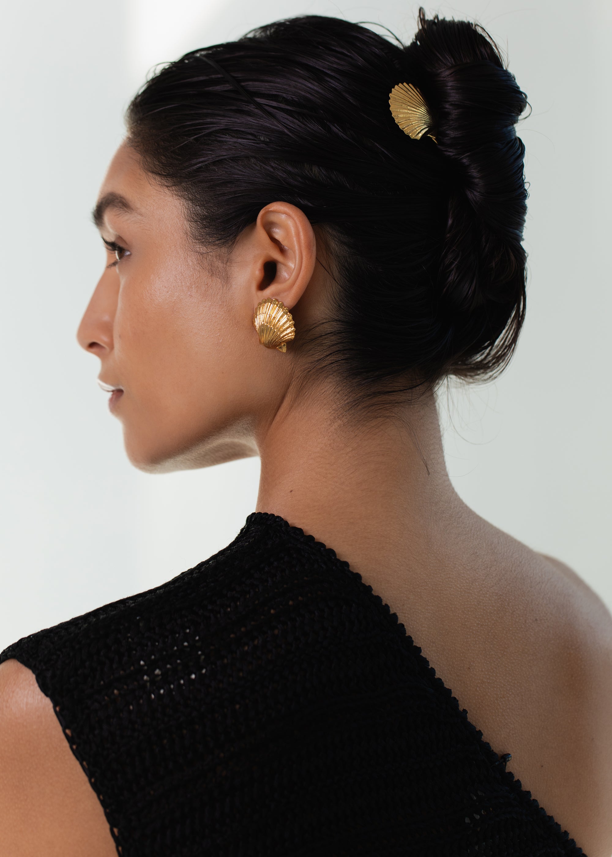 Elegant Gold Siren Hair Pin - Vintage Style Hair Accessory for Women, Bridal Hair Clips, Prom, Wedding, and Special Occasions