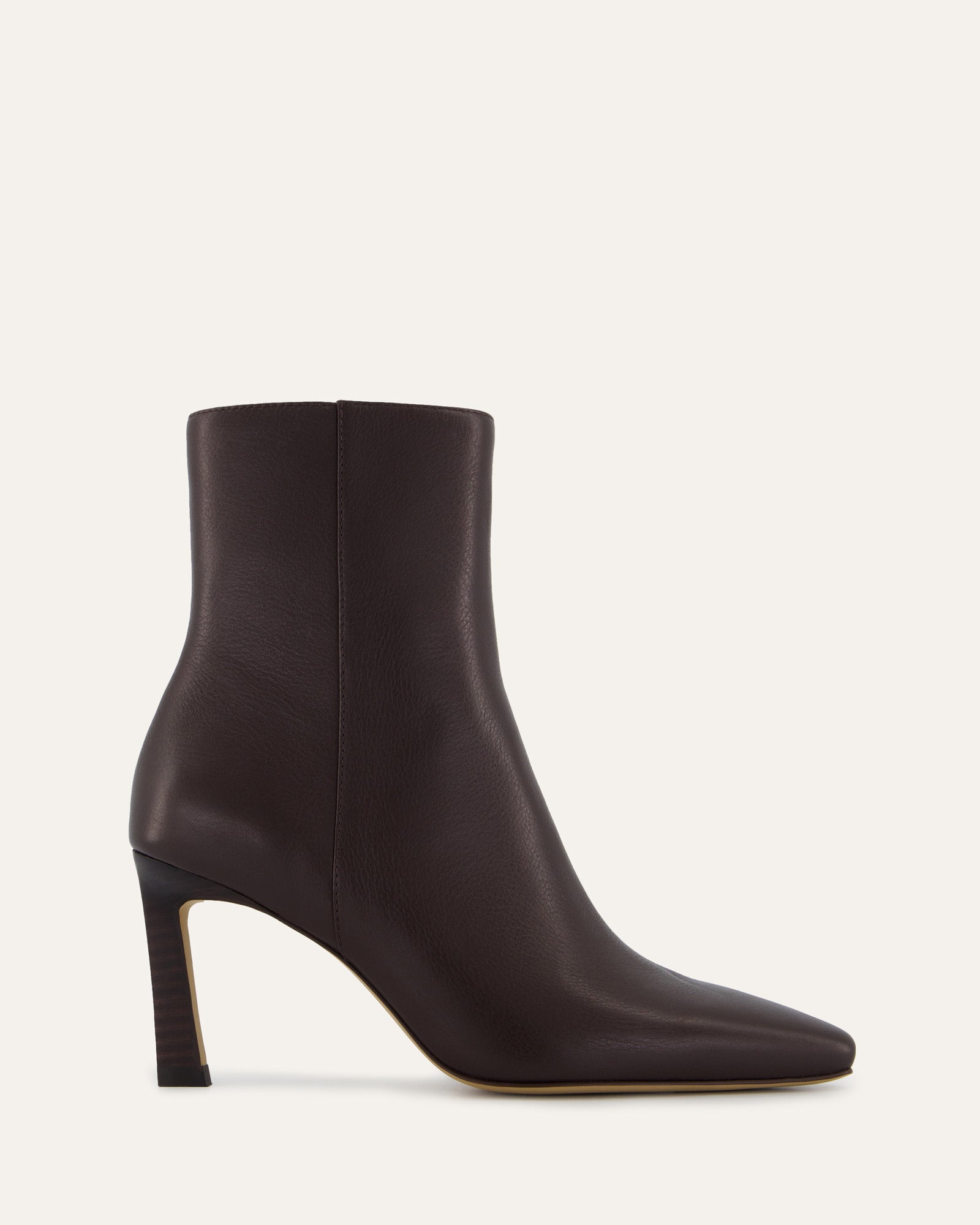 BITTER CHOC LEATHER