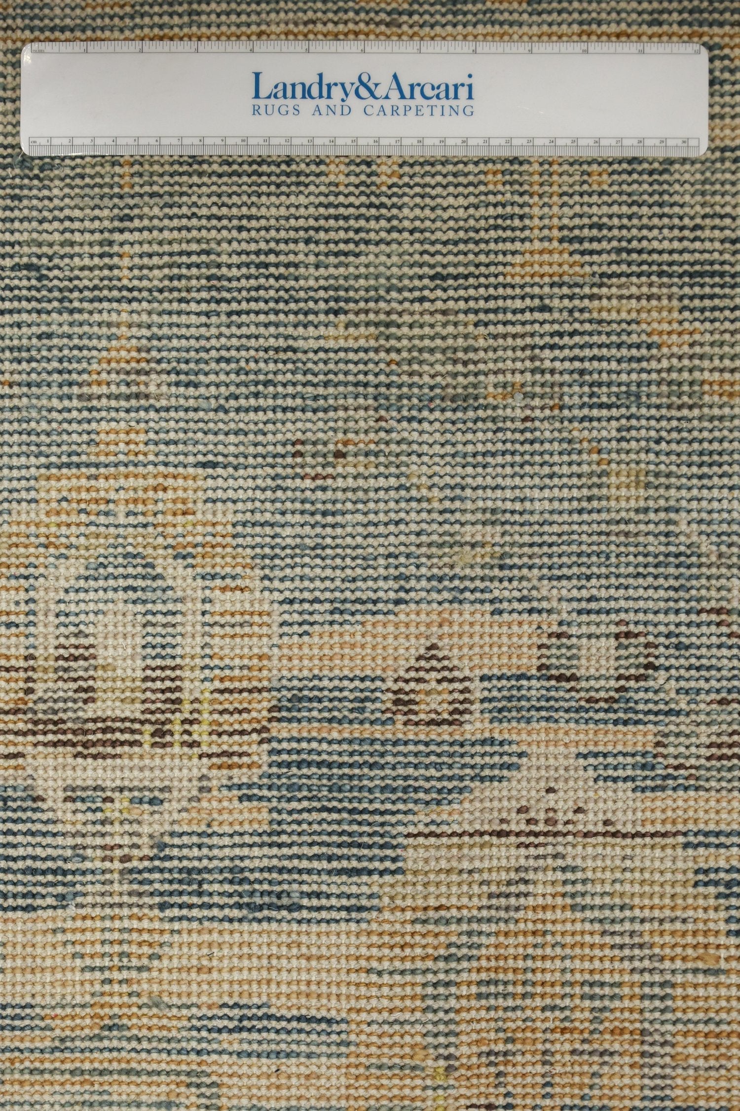 Bakshaish Handwoven Transitional Rug J71257 - Premium Persian Wool Carpet for Living Room, Bedroom & Office Decor