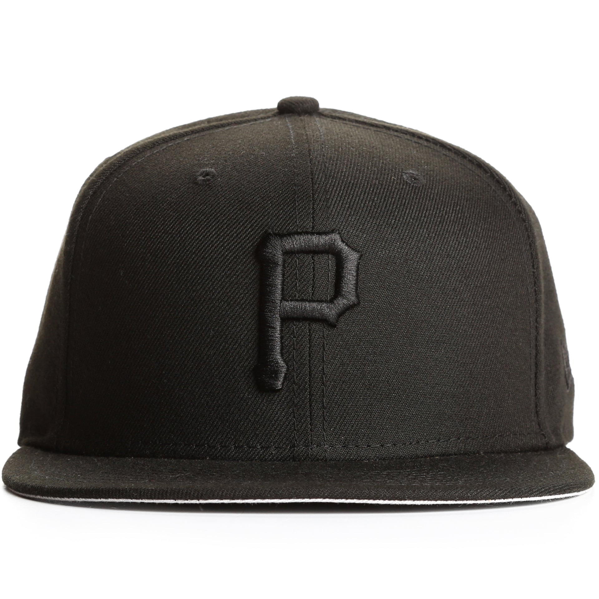 New Era 9Fifty Pittsburgh Pirates Blackout Snapback Hat - Official MLB Baseball Cap for Men & Women - Perfect for Games, Streetwear & Casual Outfits