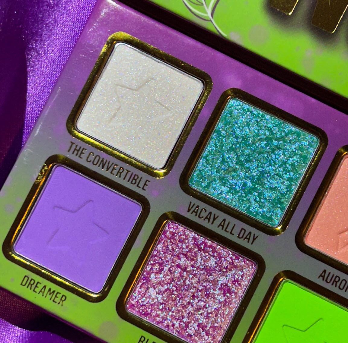 Nueva Vida x Steff's Beauty Stash Eyeshadow Palette - 18 Highly Pigmented Matte & Shimmer Eyeshadows for Professional Makeup | Perfect for Day to Night Looks, Bridal Makeup & Special Occasions