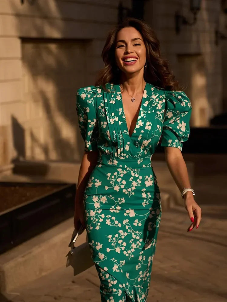 Elegant High Waist Fishtail Bodycon Dress - Women's Printed V-Neck Short Sleeve Long Dress for Summer, Casual Wear & Beach Vacation | Perfect for Date Night, Party & Special Occasions