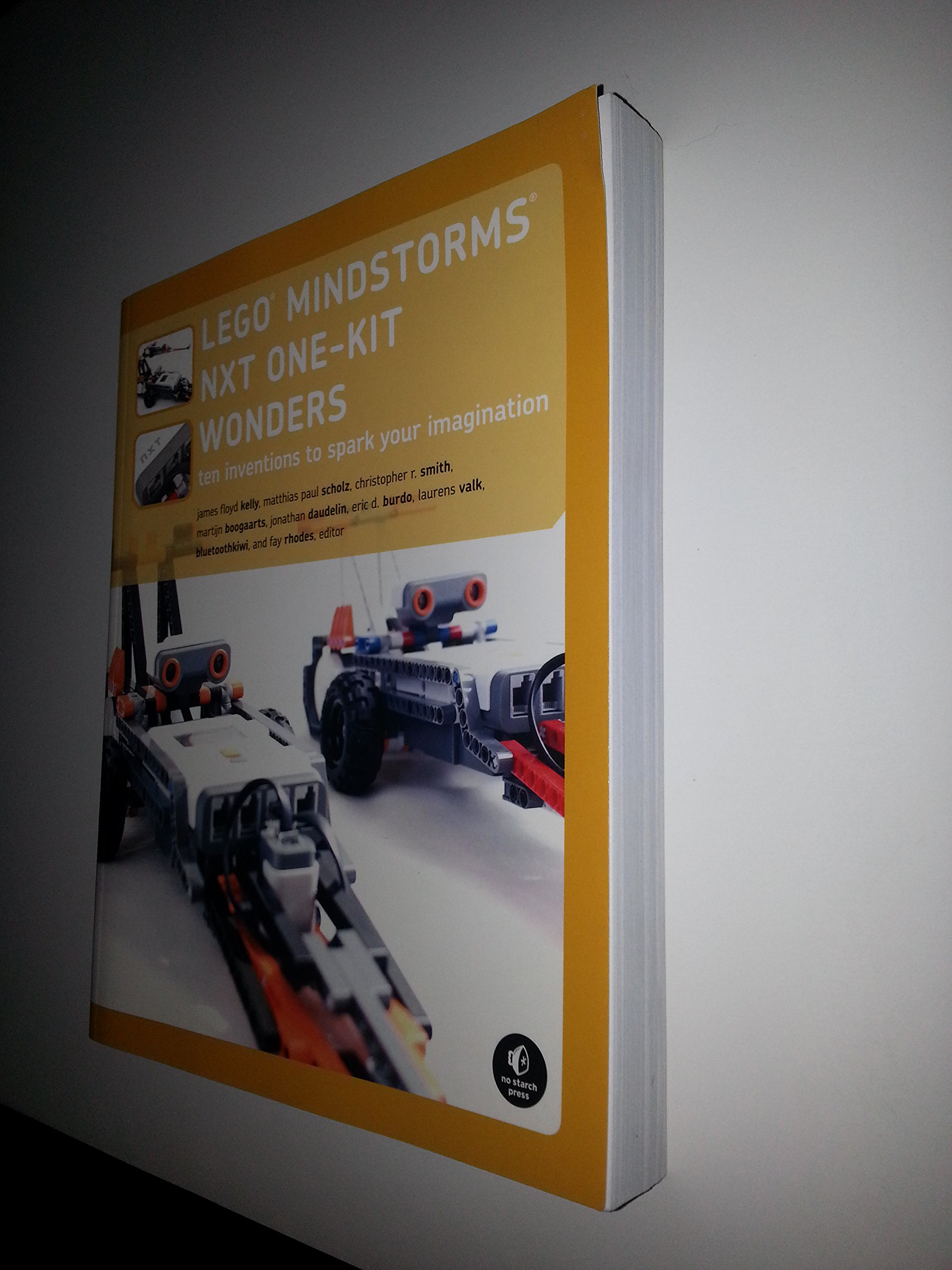 LEGO MINDSTORMS NXT Robotics Kit - 10 Creative STEM Building Projects for Kids & Adults | Perfect for Science Fairs, Classroom Learning & DIY Engineering Fun