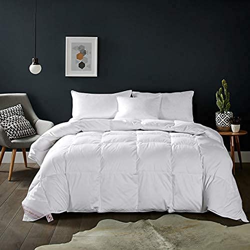 MAPLE DOWN Soft California King Size Down Alternative Comforter - Lightweight Fluffy Breathable Duvet Insert - Machine Washable White Bedding for All Seasons - Perfect for Master Bedroom & Guest Room Comfort