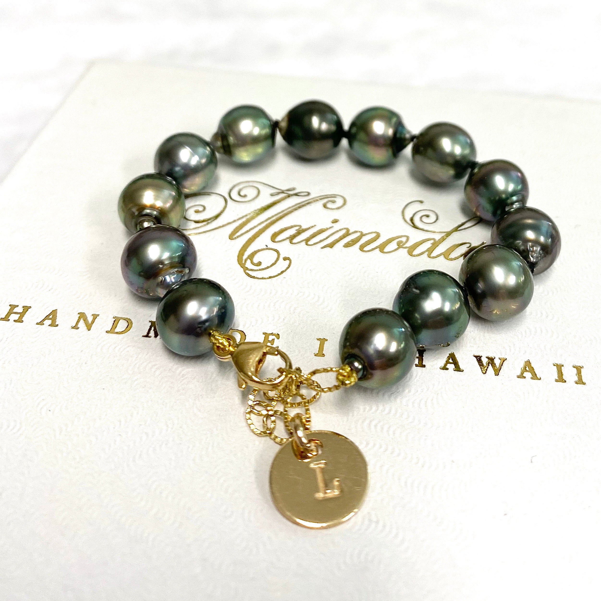 Baby Momi Bracelet (B491) - Adjustable Beaded Bracelet for Newborns & Infants - Perfect Baby Shower Gift & Keepsake for Mom & Baby Bonding