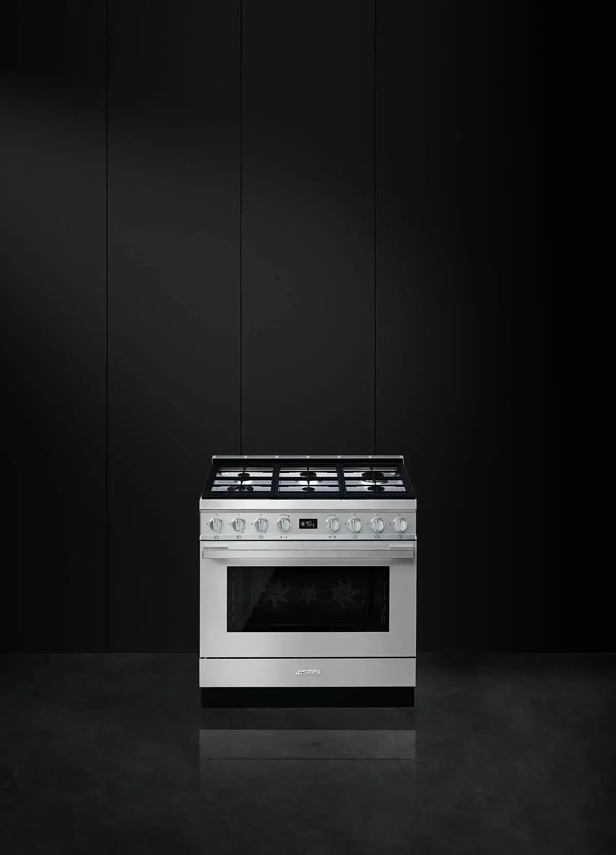Smeg Portofino 90cm Dual Fuel Range Cooker with Pyrolytic Self-Cleaning Function | Stainless Steel CPF9GPXA | Perfect for Modern Kitchens & Professional Cooking