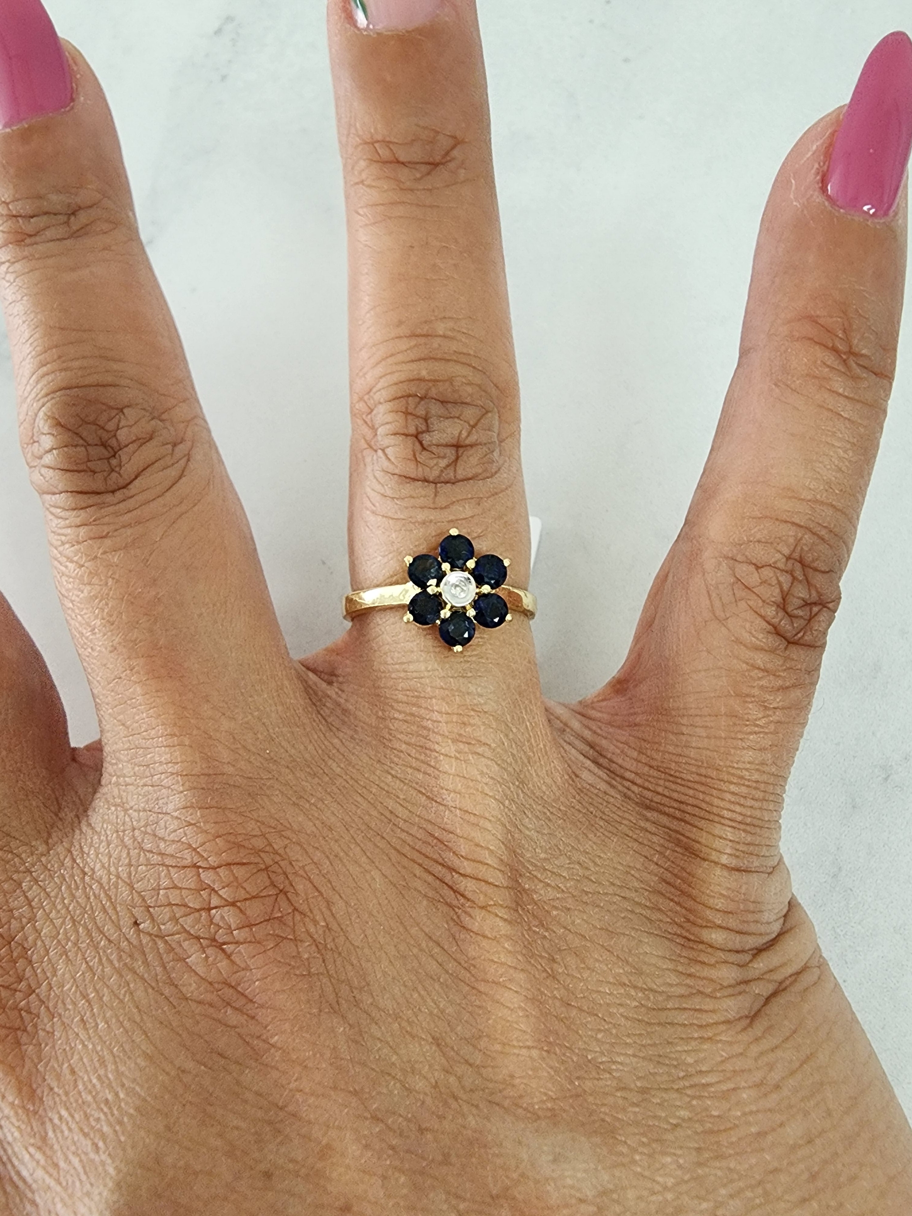 14K Yellow Gold Sapphire Flower Ring for Women - Elegant Floral Jewelry Gift for Birthday, Anniversary & Special Occasions