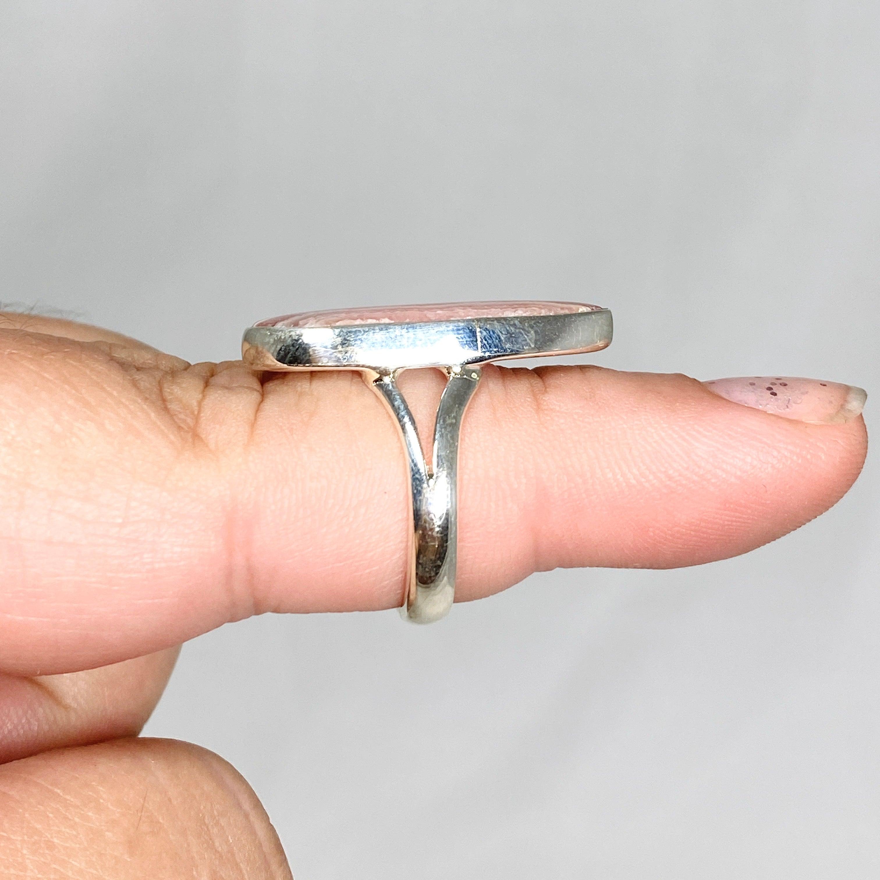 Rhodrosite Teardrop Ring for Women - Size 7 Sterling Silver Jewelry KRGJ3162 - Perfect for Valentine's Day Gift, Anniversary & Special Occasions
