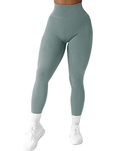 18 Light Green
