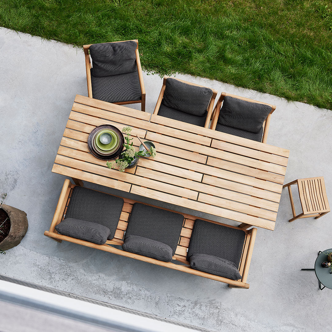 Grace Outdoor Chair - Waterproof Patio Furniture, Lightweight & Foldable for Garden, Poolside, Camping - Perfect for Relaxing in Backyard, Beach or Picnic