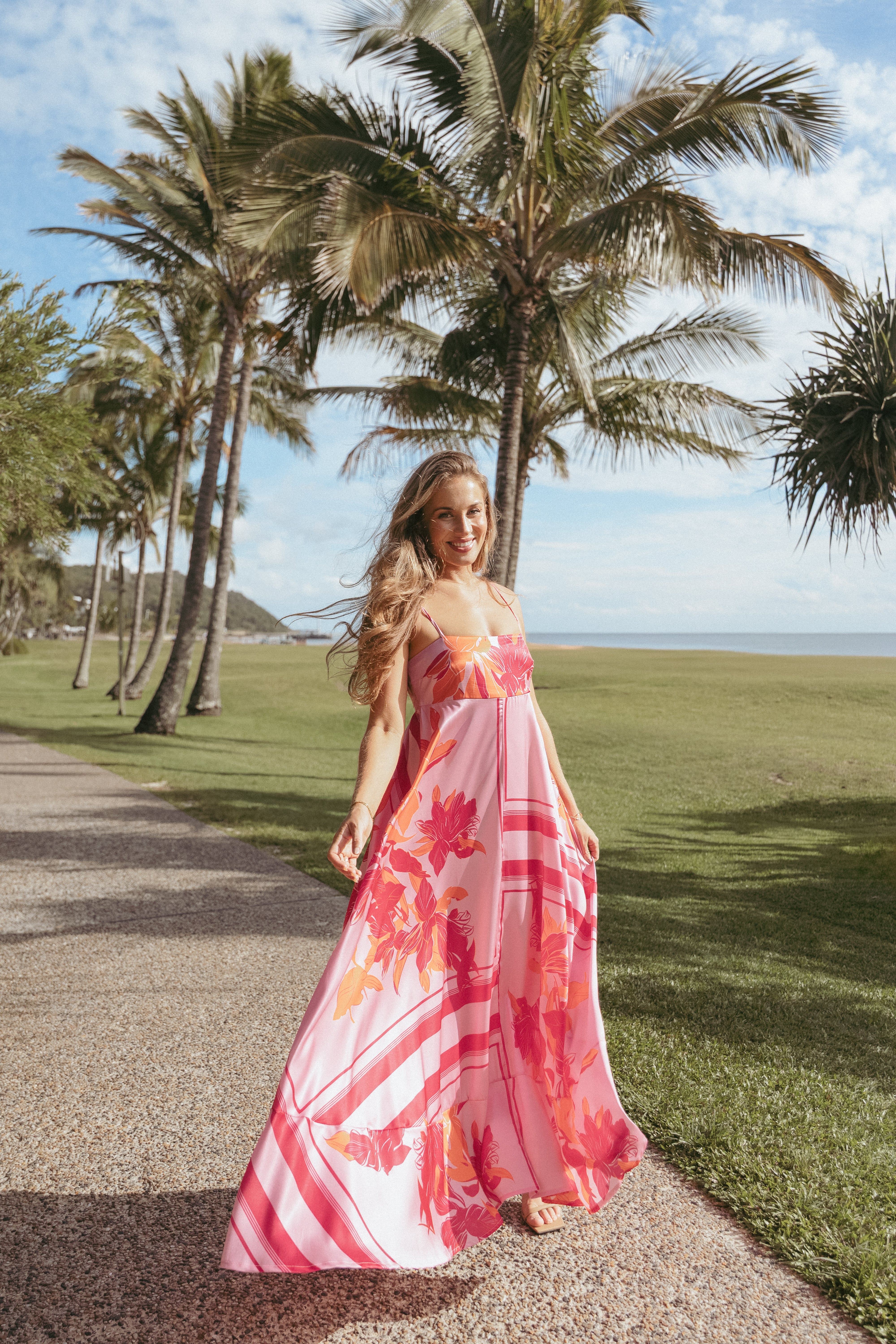 Elegant Elanor Maxi Dress in Pink & Orange - Perfect for Summer Beach Parties & Casual Outings