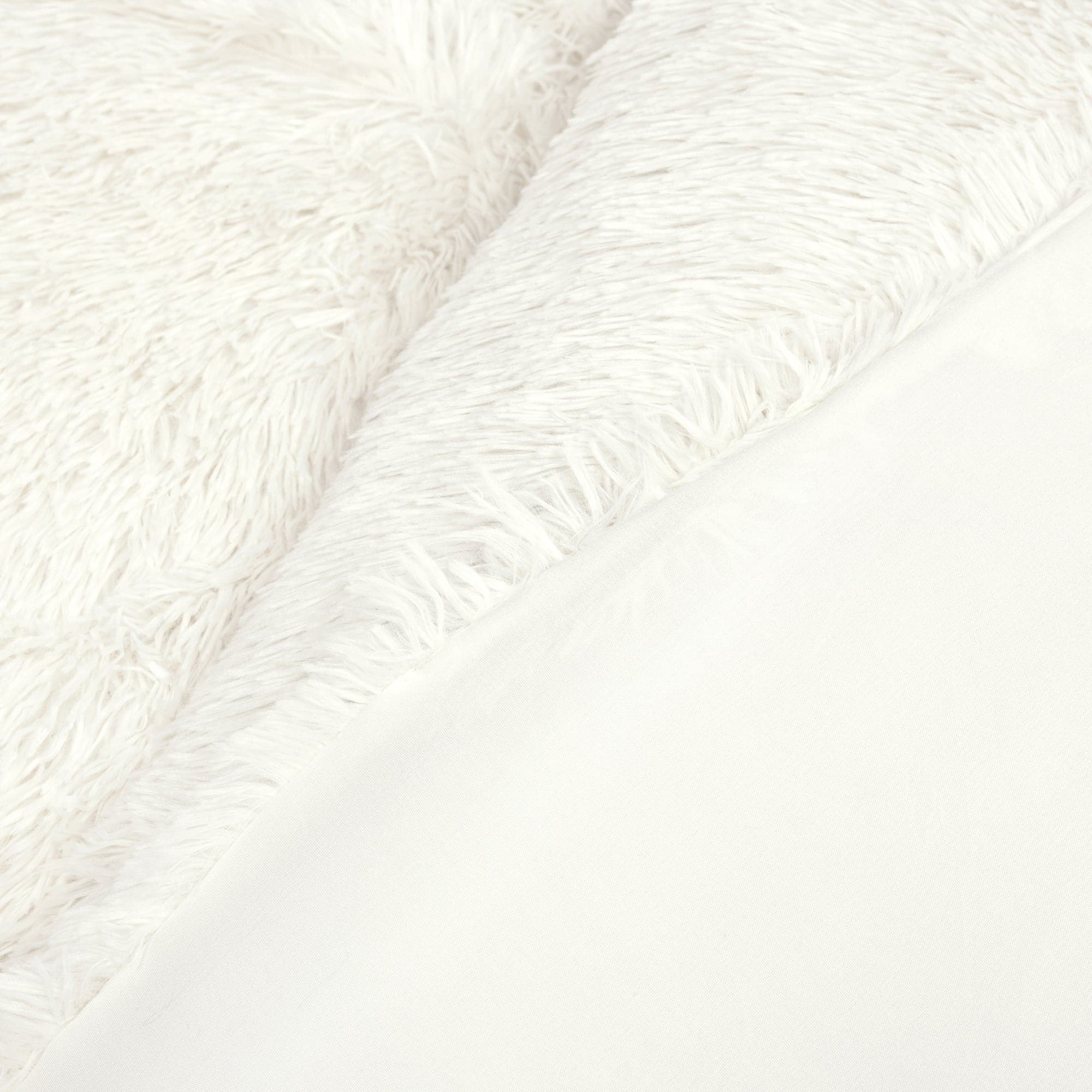Emma Faux Fur Comforter Set - Soft & Luxurious Bedding Collection for Winter - Queen/King Size - Perfect for Cozy Bedrooms, Guest Rooms & Winter Home Decor