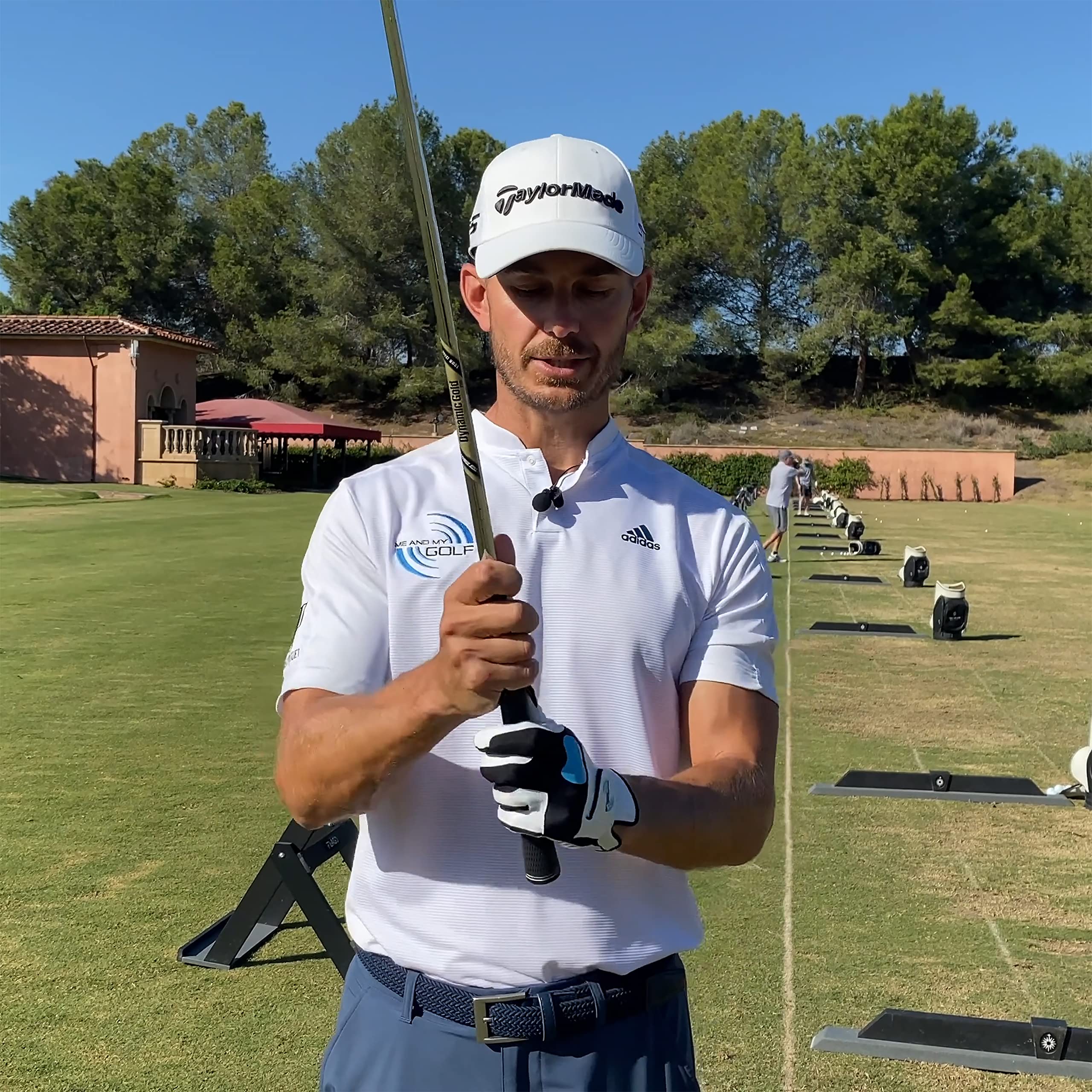 ME AND MY GOLF True Grip Training Golf Glove - Perfect Grip Every Swing, Instructional Videos, Fix Slice, Improve Grip, Men's Golf Gloves for Driving Range and Course Practice