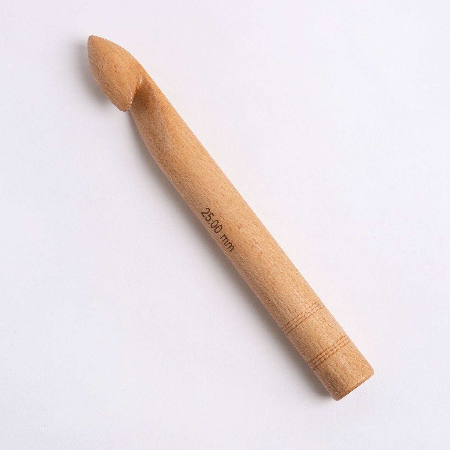 Large Wooden Crochet Hooks Set - Ergonomic Handles for Comfortable Knitting & Crocheting - Perfect for Yarn Crafts, Blankets, Scarves and DIY Projects