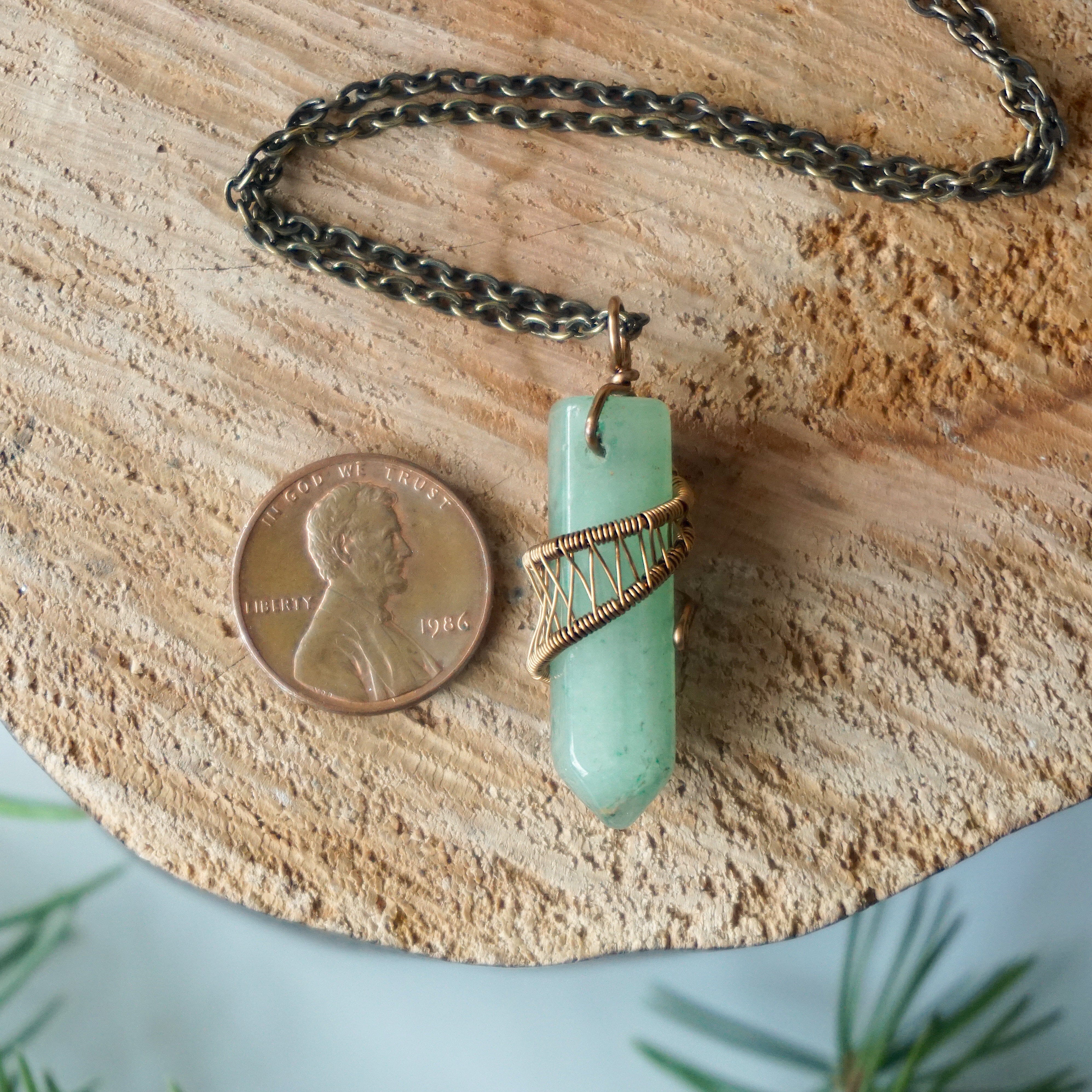 Natural Green Aventurine Antique Bronze Crystal Pendant Necklace - Hexagonal Charm Necklace for Women | Spiritual Healing Jewelry, Boho Chic Accessory, Gift for Her | Perfect for Meditation, Yoga & Energy Balancing