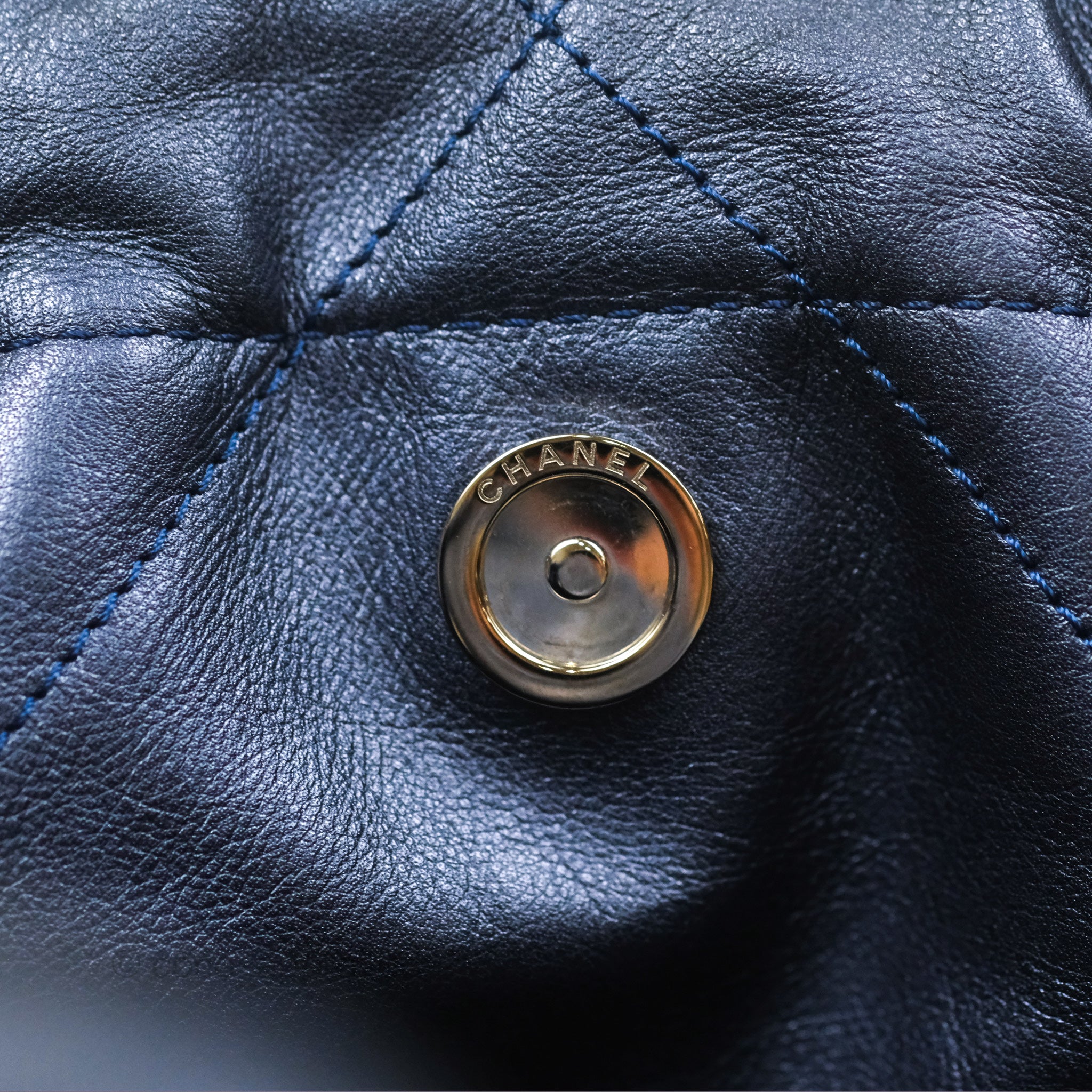 Chanel 22 Small Handbag in Metallic Midnight Blue Aged Calfskin with Silver Hardware - Luxury Crossbody Bag for Women, Perfect for Evening Events & Date Nights
