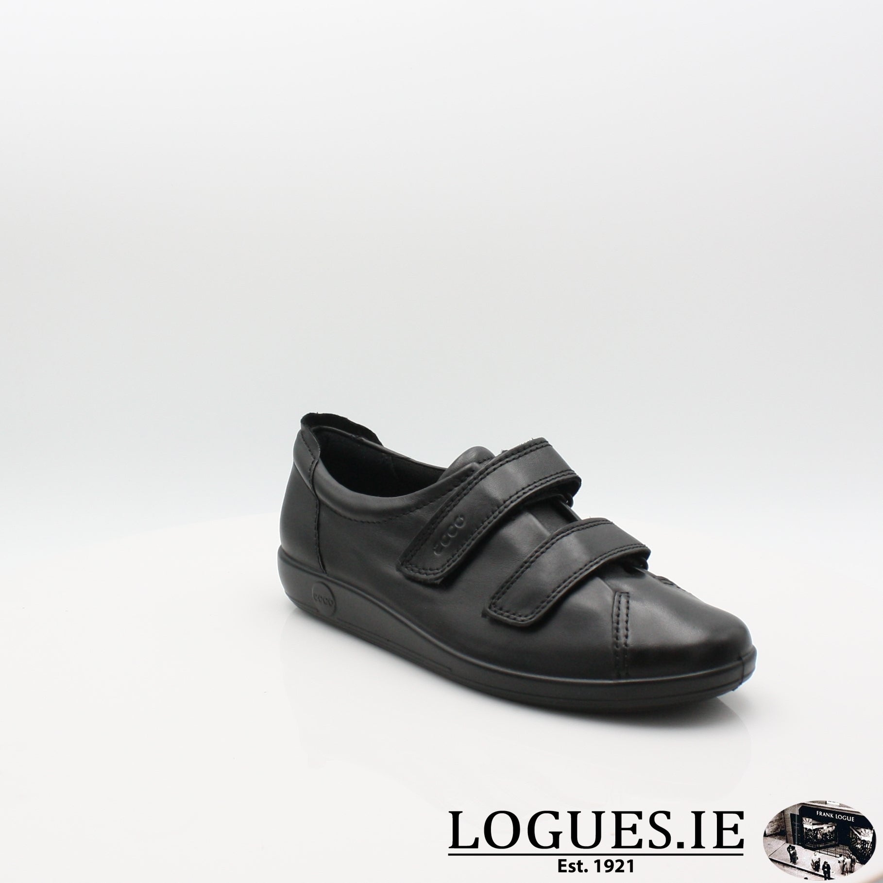 56723 BLACK WITH BLACK SOLE