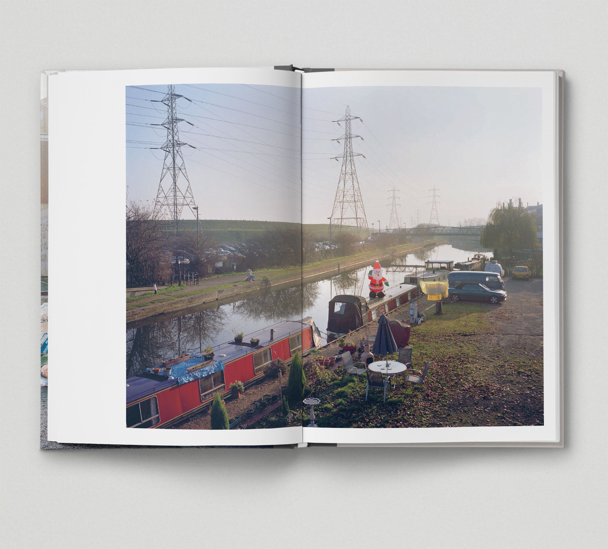 Adventures in the Lea Valley - Book 12: East London Photo Stories | Travel Photography Book | Perfect for London Travelers & Photography Enthusiasts