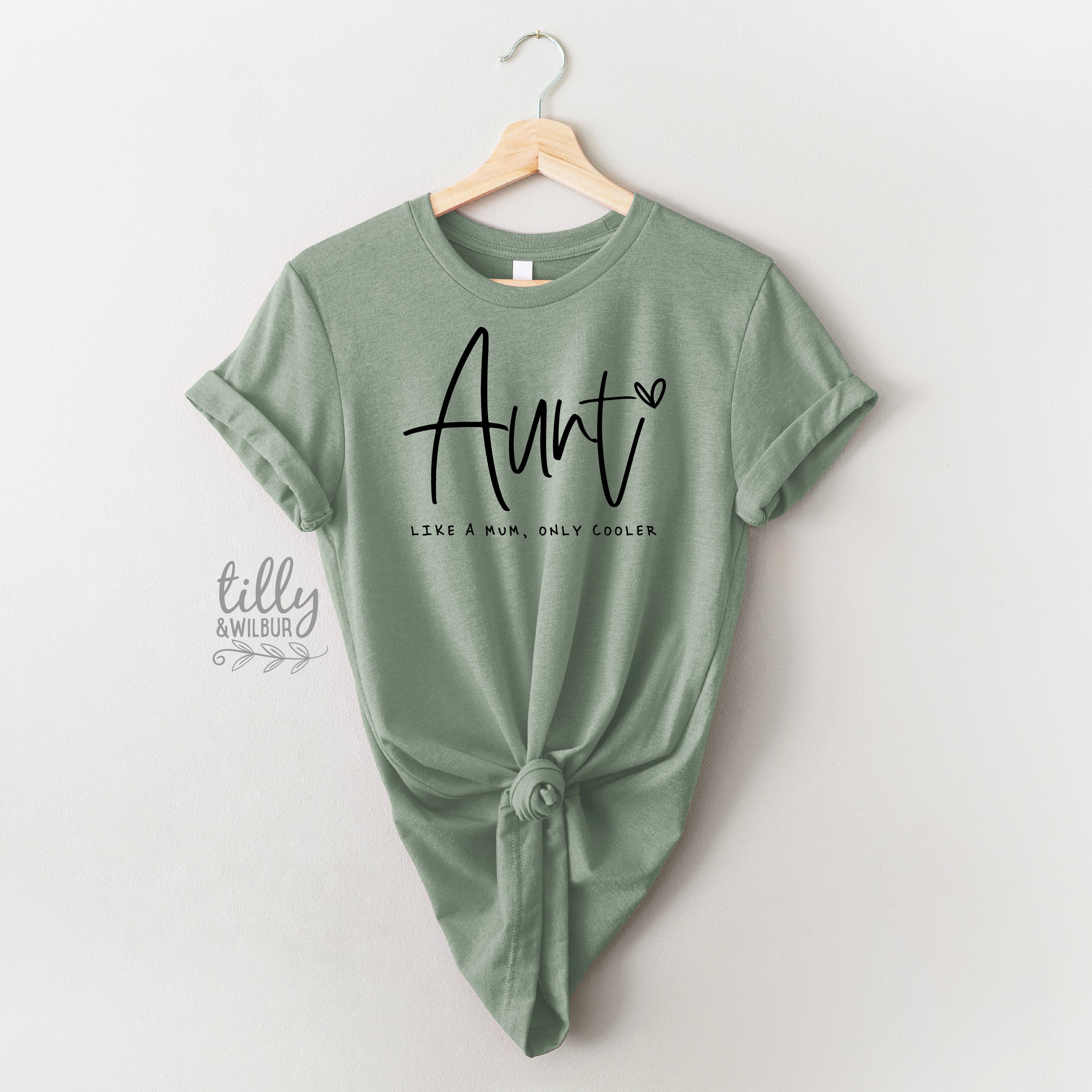 Cool Aunt Gift - Like A Mom But More Fun - Perfect for Birthdays, Christmas & Special Occasions