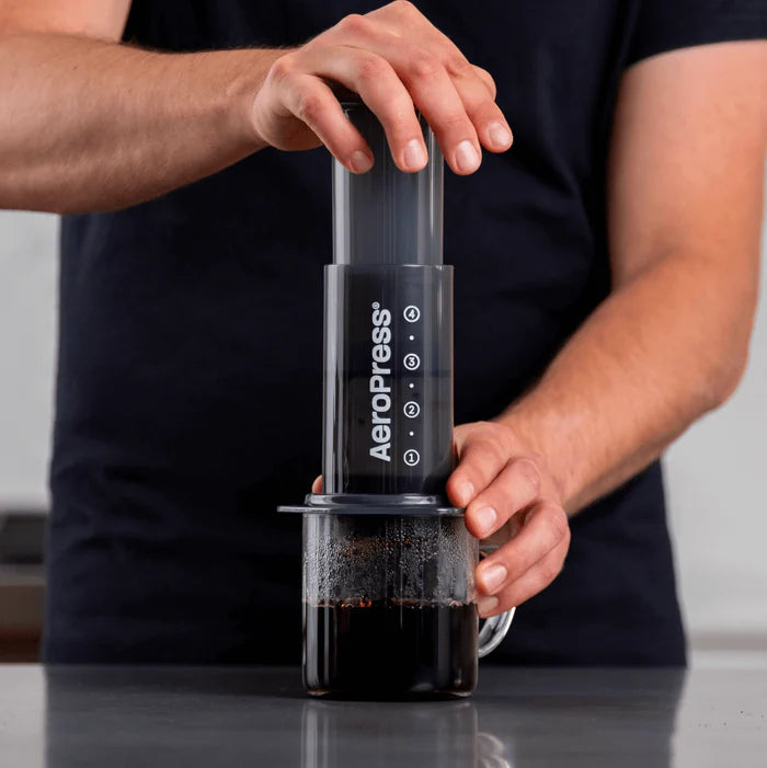 AeroPress Original Coffee Maker – Portable Espresso Maker for Home, Travel & Camping – Fast & Easy Brewing with Rich Flavor – Perfect for Coffee Lovers & Outdoor Adventures