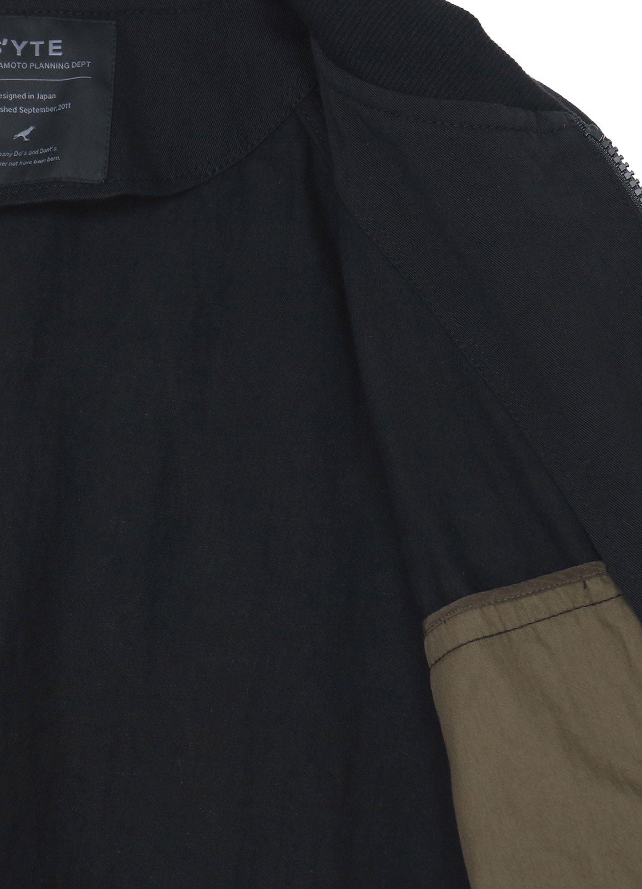 Premium Cotton Hemp Twill Blouson Jacket with Gusseted Zippered Pockets | Casual Outerwear for Men & Women | Perfect for Outdoor Activities & Everyday Wear