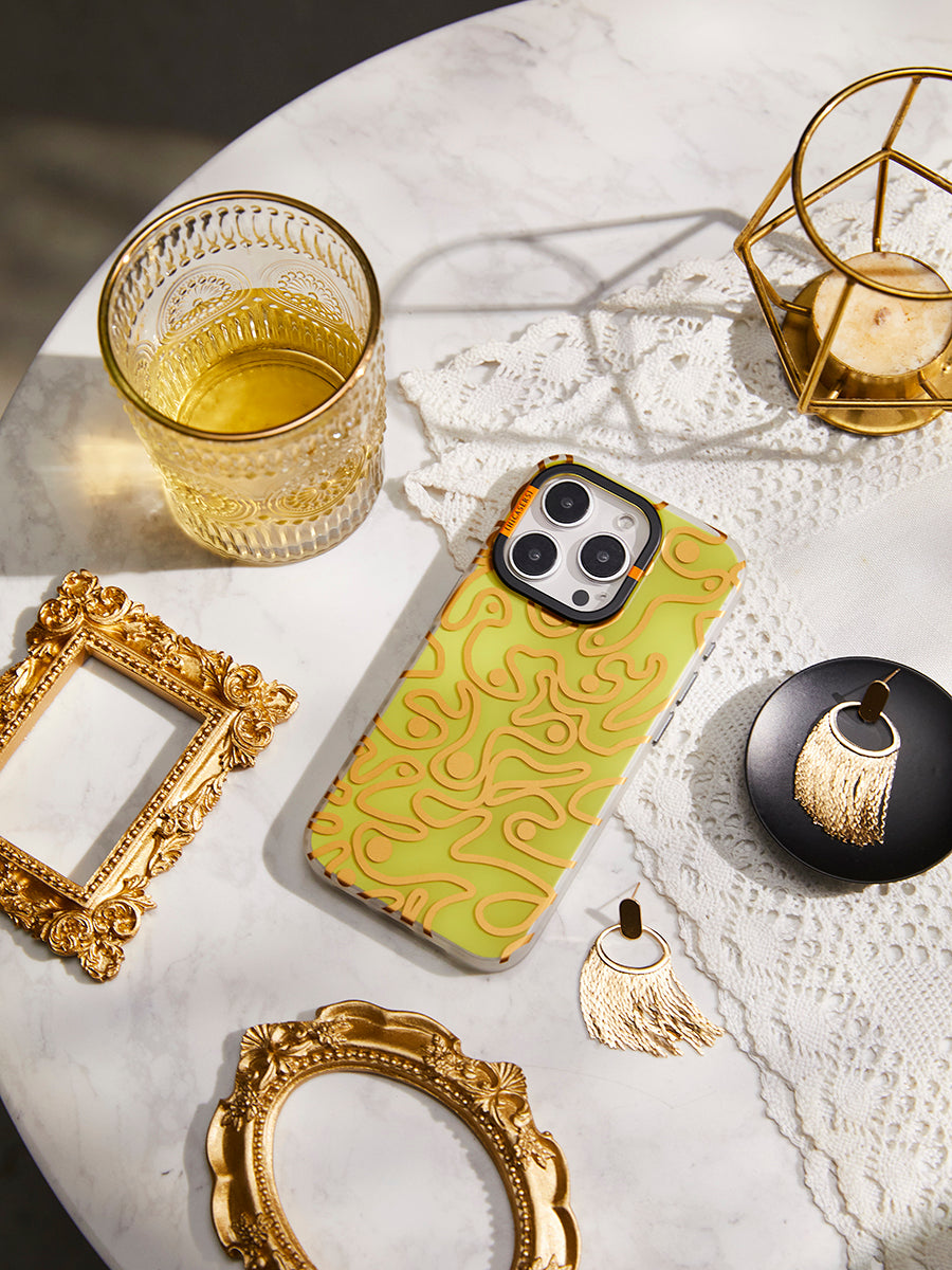Gilded Seed Case Yellow - Elegant Jewelry Storage Box for Necklaces, Rings & Earrings - Perfect for Travel, Gifts & Home Decor