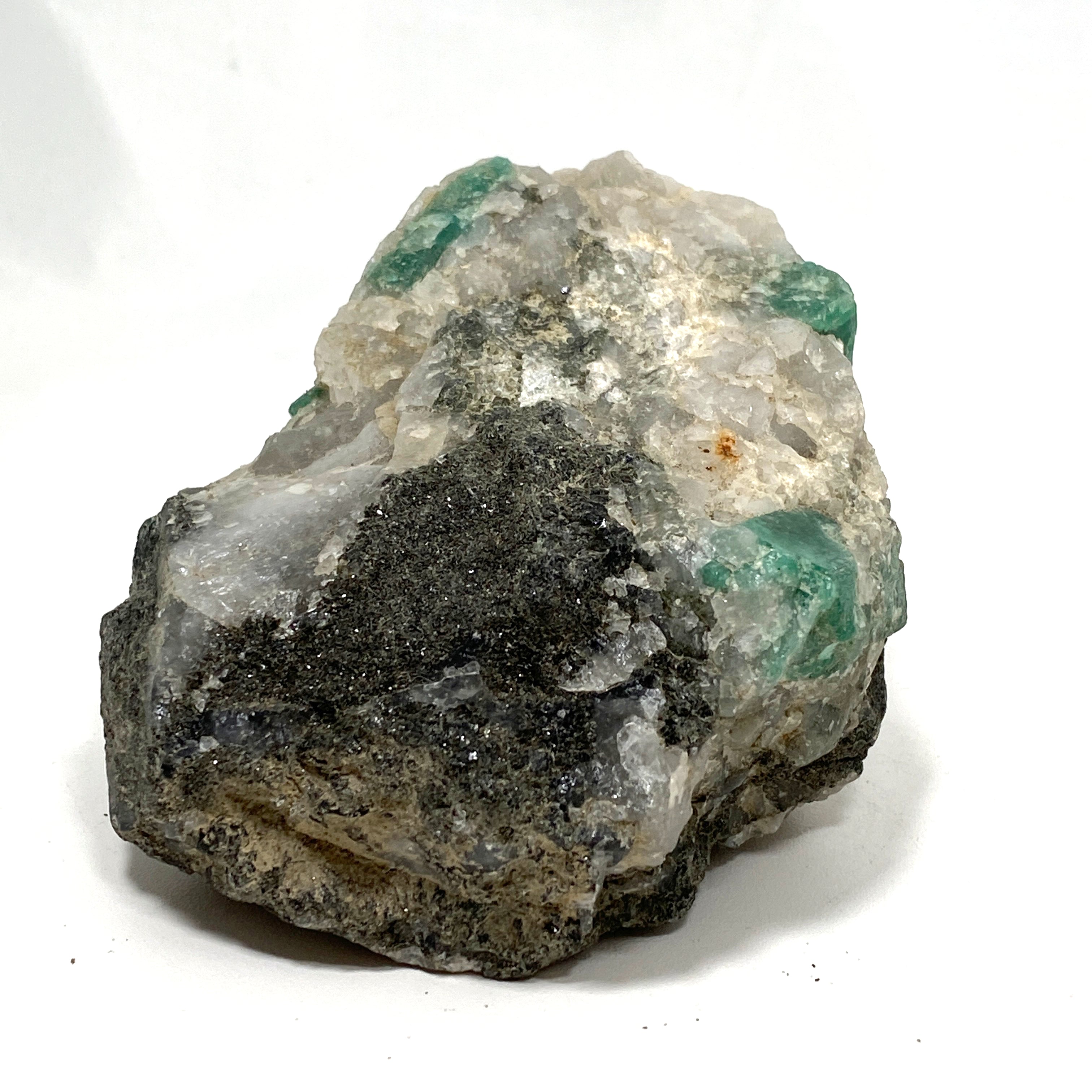 Natural Raw Emerald Crystal Stone - EMC 01 for Jewelry Making, Healing & Meditation - High Quality Gemstone for DIY Crafts, Energy Work & Spiritual Collection