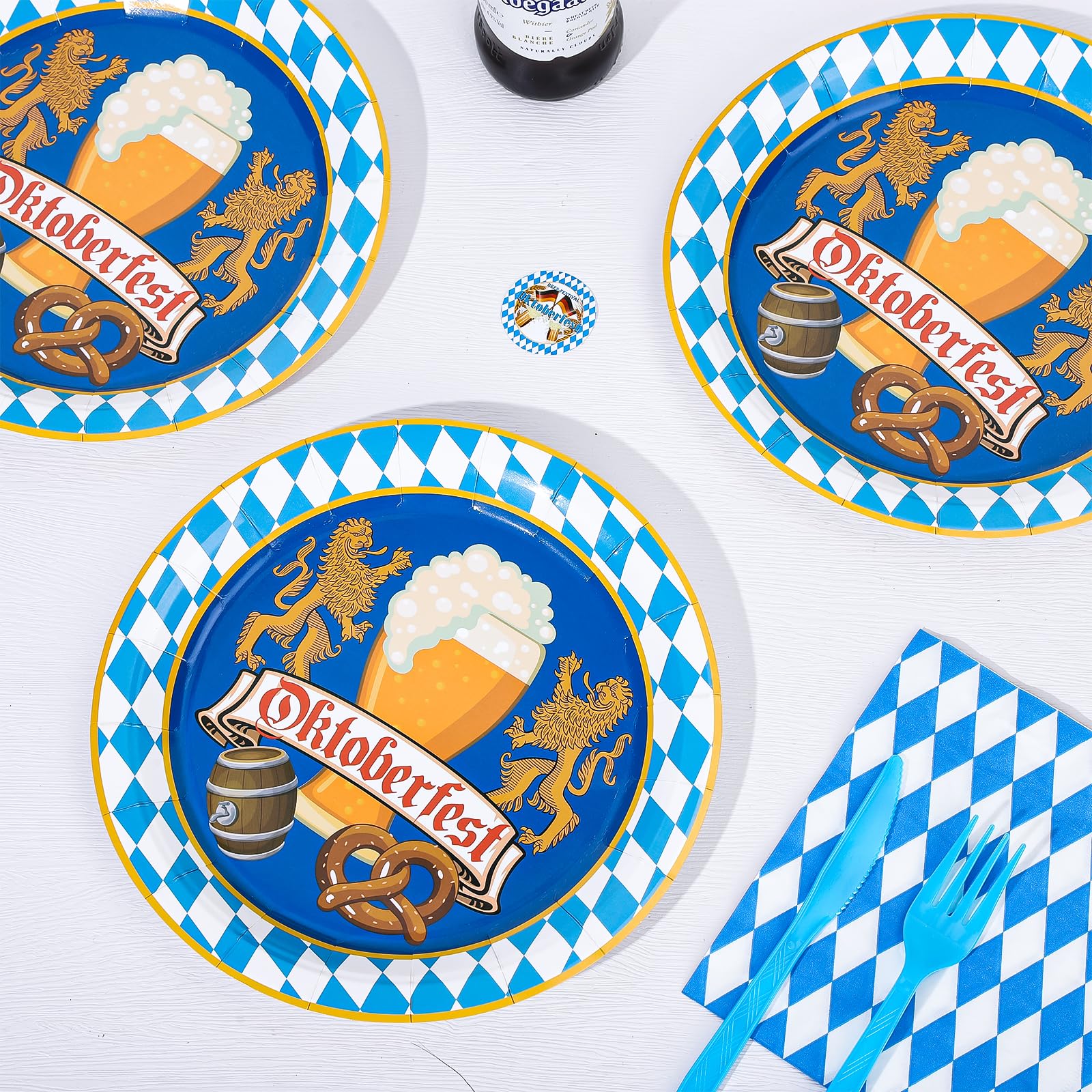 40Pcs Oktoberfest Themed Disposable Paper Plates - 9 Inch German Beer Festival Dinnerware with Bavarian Blue White Argyle & Lion Prints - Perfect for Munich Oktoberfest Parties, BBQs, and Themed Events