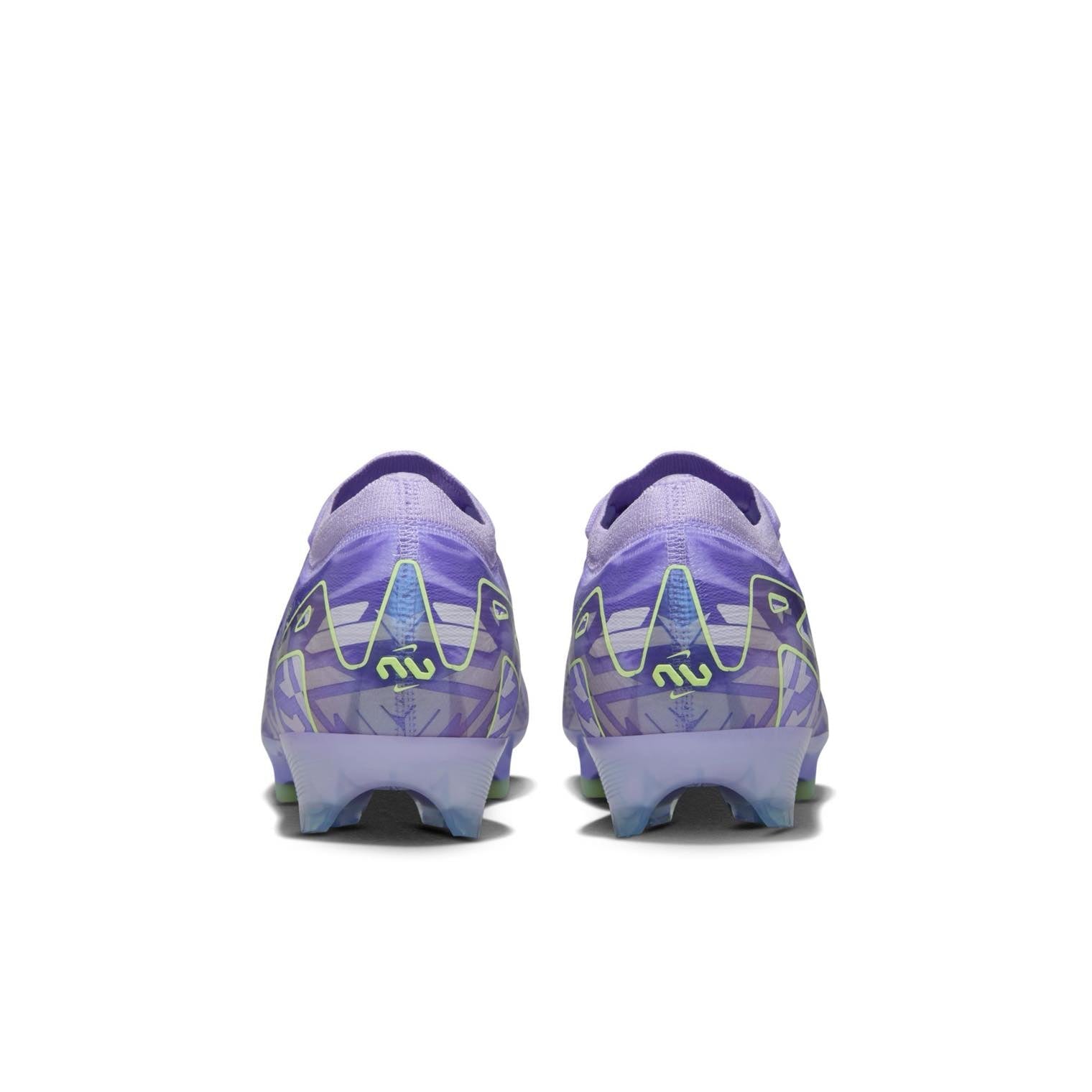 Nike United Mercurial Vapor 16 Elite FG Soccer Cleats - Lightweight Football Boots for Firm Ground - Perfect for Professional Matches & Training Sessions