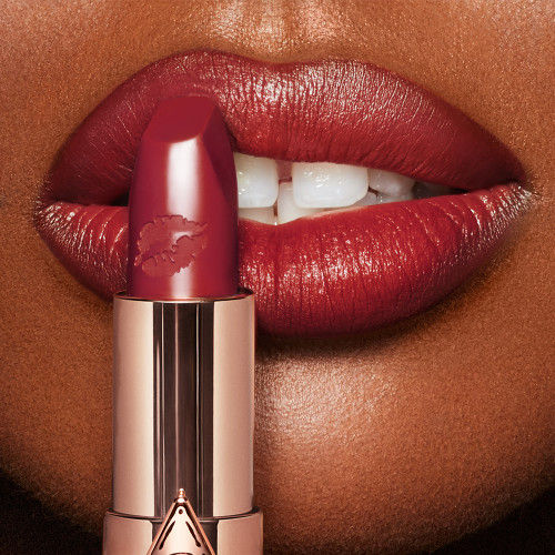 Charlotte Tilbury Hot Lips 2 Matte Lipstick - Long Lasting, Hydrating Lip Color with Vitamin E | Perfect for Date Night, Parties & Everyday Wear