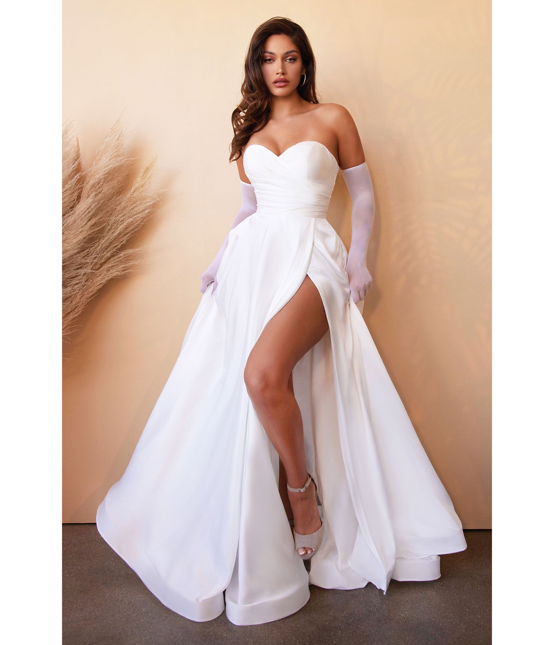 Ladivine by Cinderella Divine White Strapless Sweetheart Satin Wedding Dress - Perfect for Bridal Gowns, Prom Dresses & Formal Evening Events