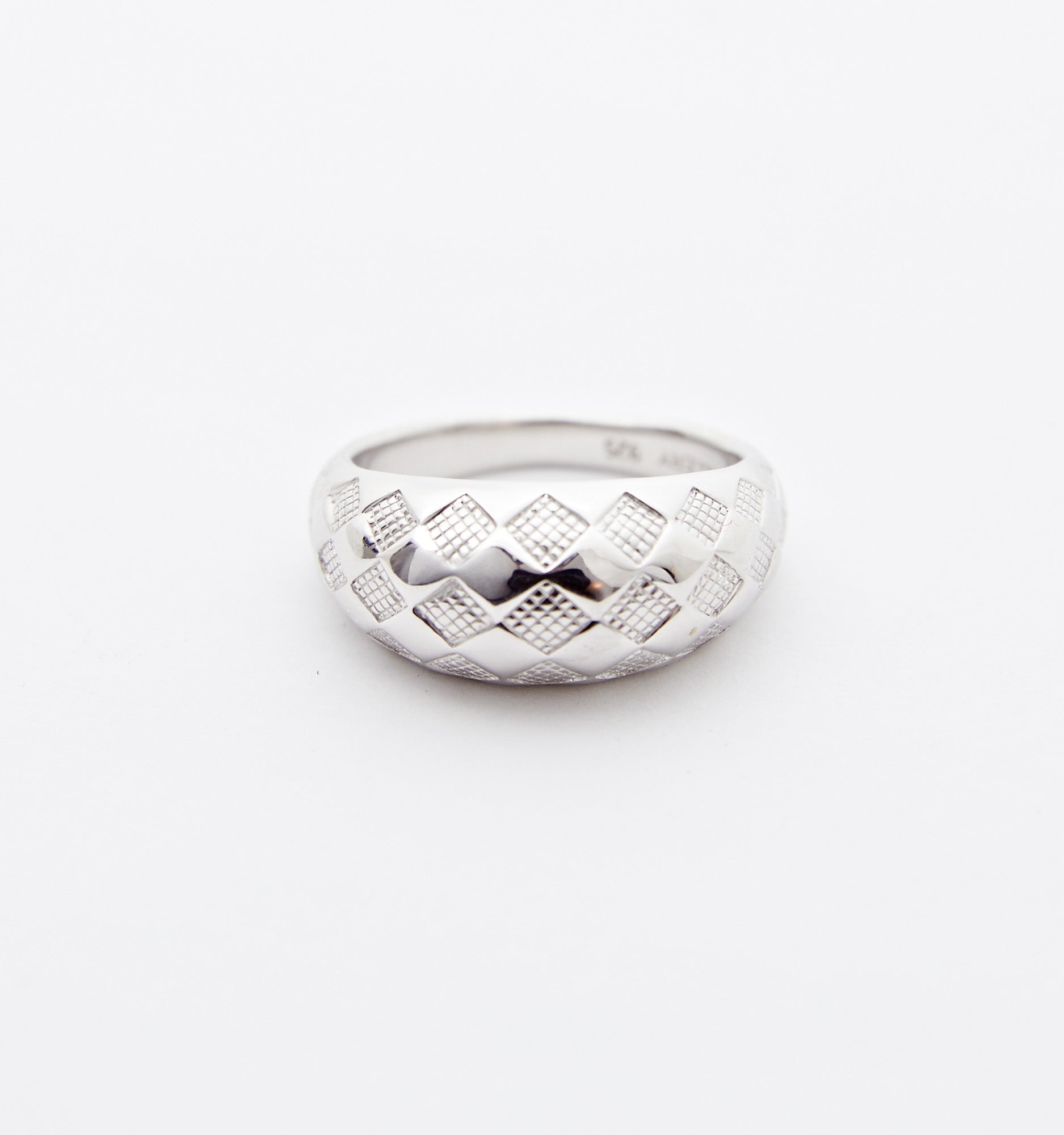 Elegant Silver Checker Dome Ring for Women | Vintage Geometric Statement Jewelry | Perfect for Parties, Weddings & Everyday Wear