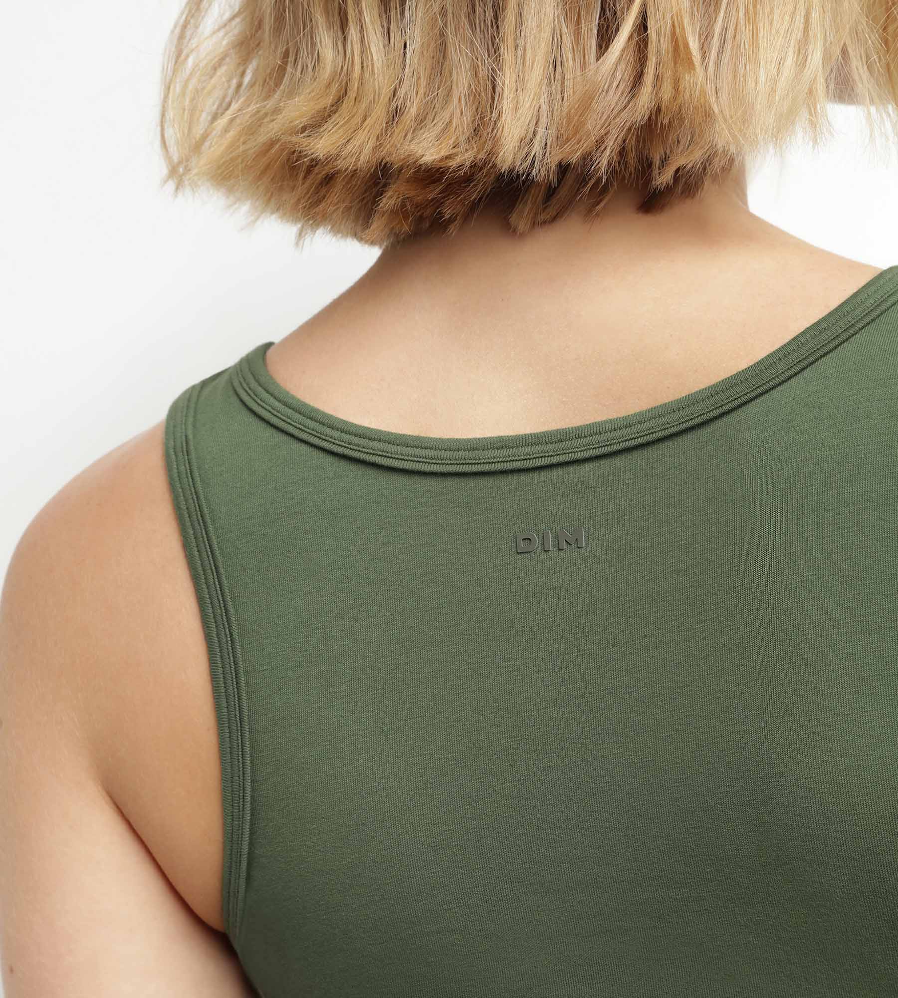 Women's Thermoregulating Sports Tank Top - Breathable Jersey Fabric in Khaki - Perfect for Yoga, Running & Gym Workouts | DIM MOVE Activewear