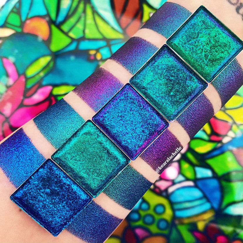 Castle | Multichrome Jewel-Toned Eyeshadow Palette - Perfect for Party, Night Out & Special Occasion Makeup