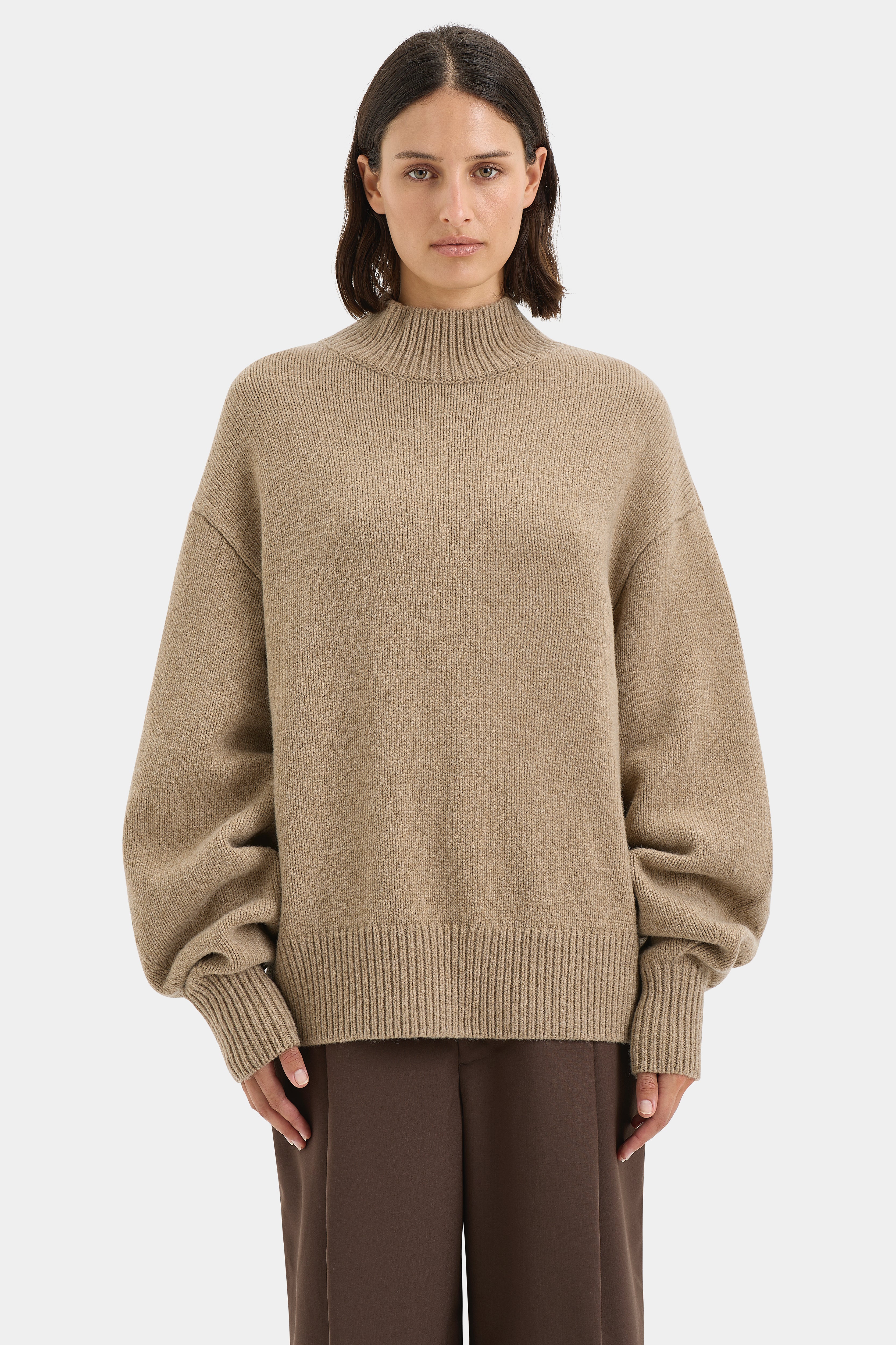 Teatro Oversized Sweater Women's Chunky Knit Pullover - Cozy Winter Fashion for Casual Outings & Coffee Dates