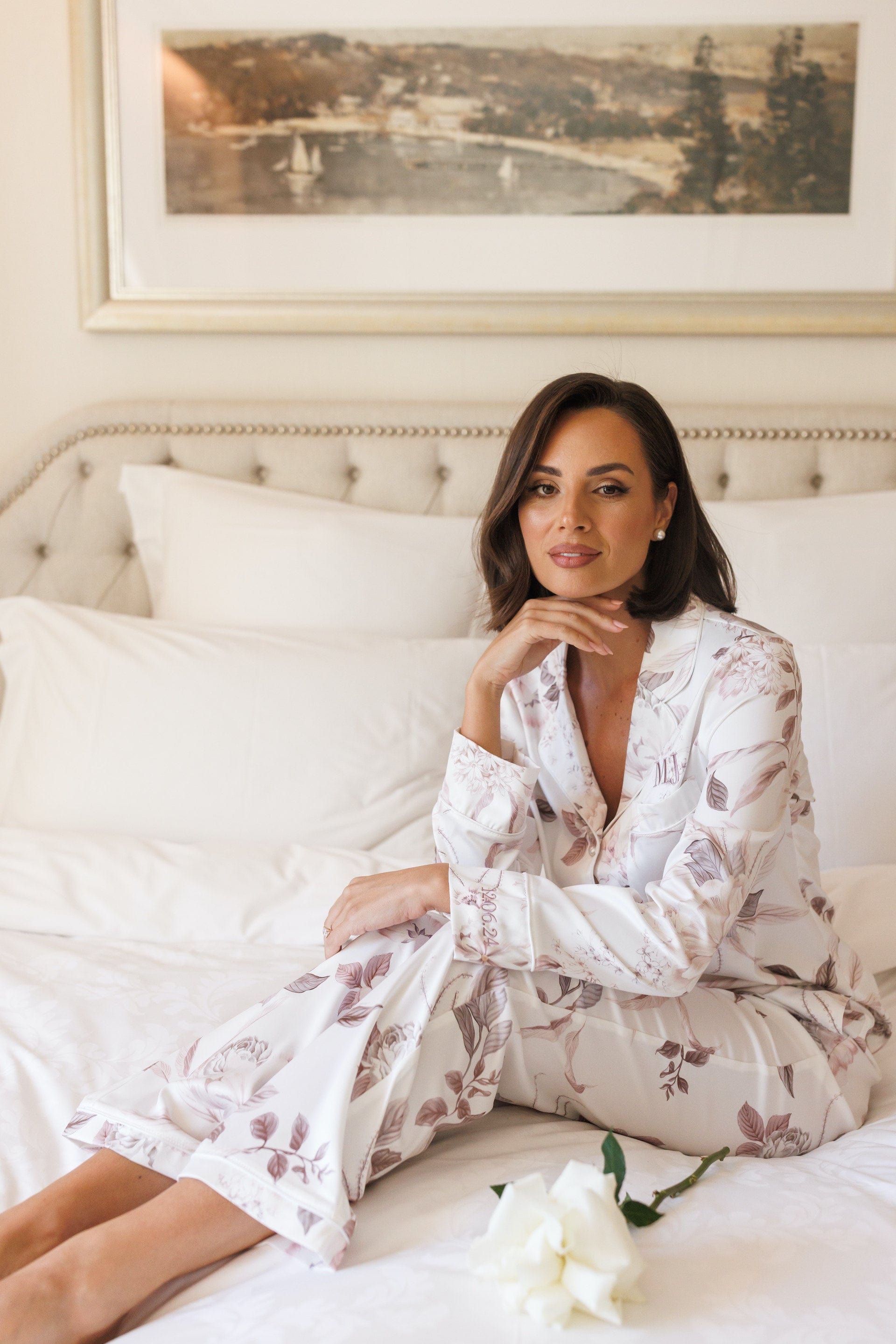 Elegant Satin Floral Bridesmaid Pajama Set - Long Sleeve Loungewear for Wedding Party, Bridal Shower & Sleepwear - Soft & Comfortable Sleepwear for Women