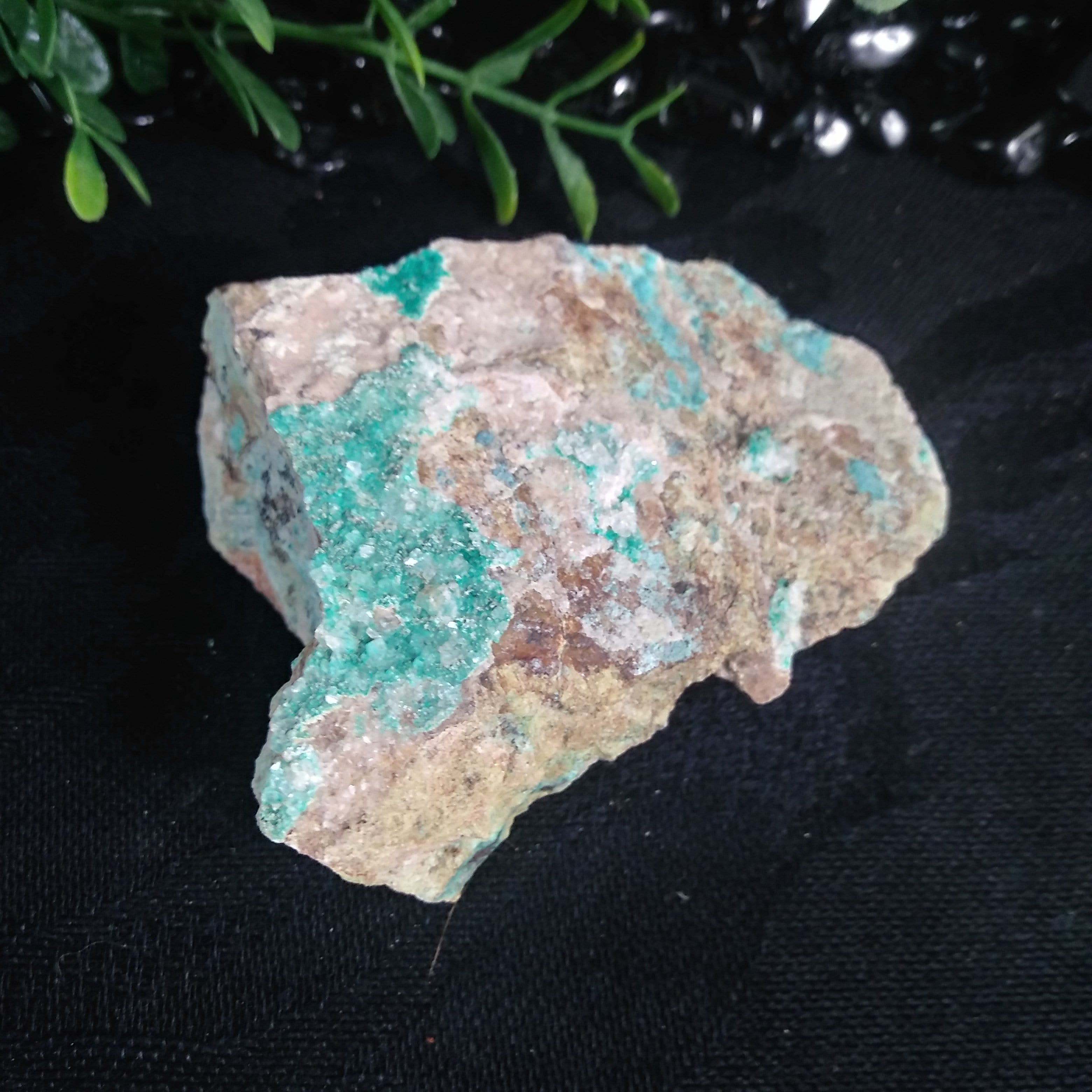 Natural Dioptase & Apophyllite Crystal Cluster (110g) - Healing Stones for Meditation, Energy Work & Spiritual Growth | Perfect for Reiki, Chakra Balancing & Home Decor