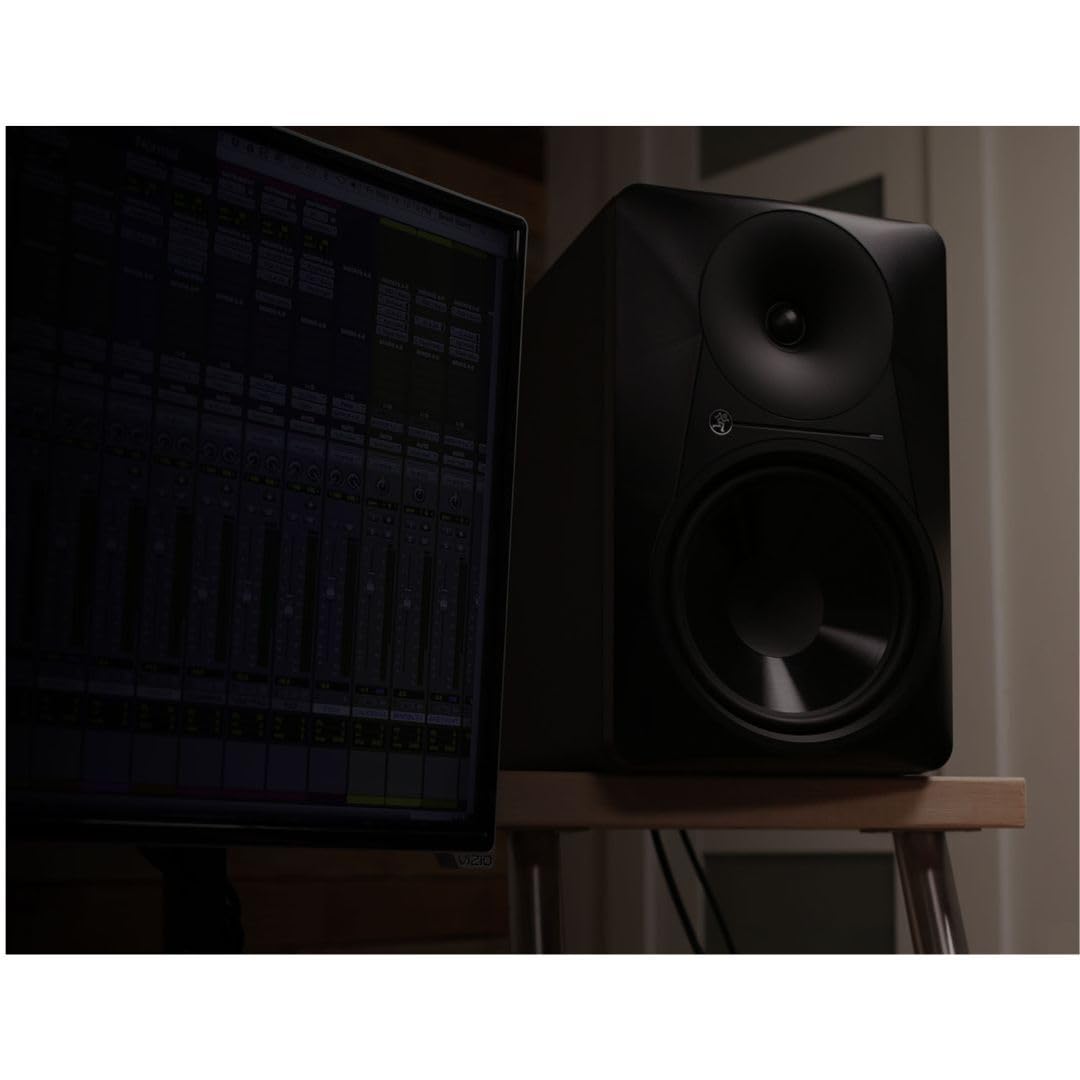 Mackie MR824 8-Inch Powered Studio Monitor - Professional Audio Speaker for Home & Recording Studios, Music Production, DJing, and Podcasting