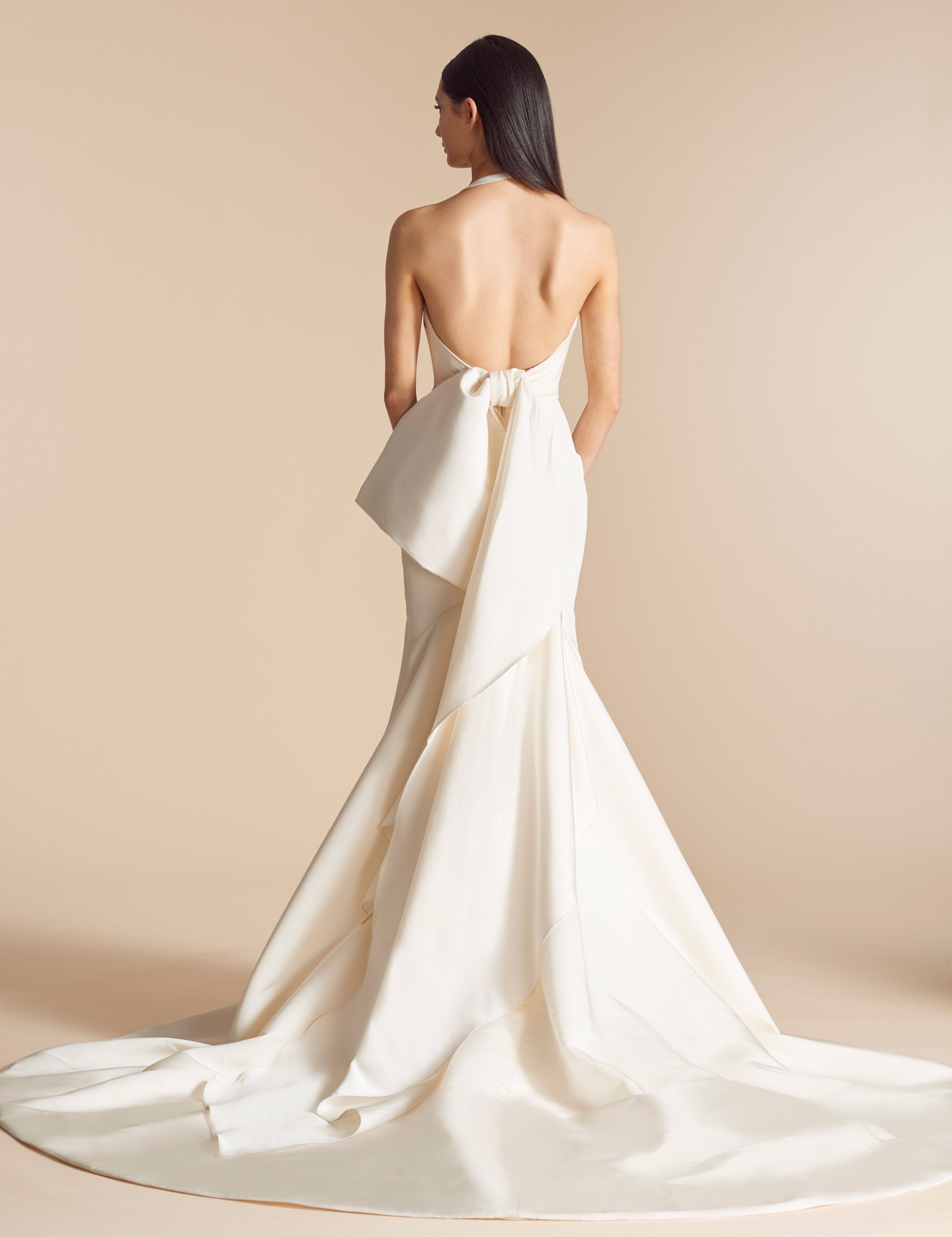 Allison Webb Kingsland 4803 Sample Gown - Elegant Wedding Dress for Bridesmaids & Formal Events - Perfect for Church Ceremonies, Prom & Special Occasions