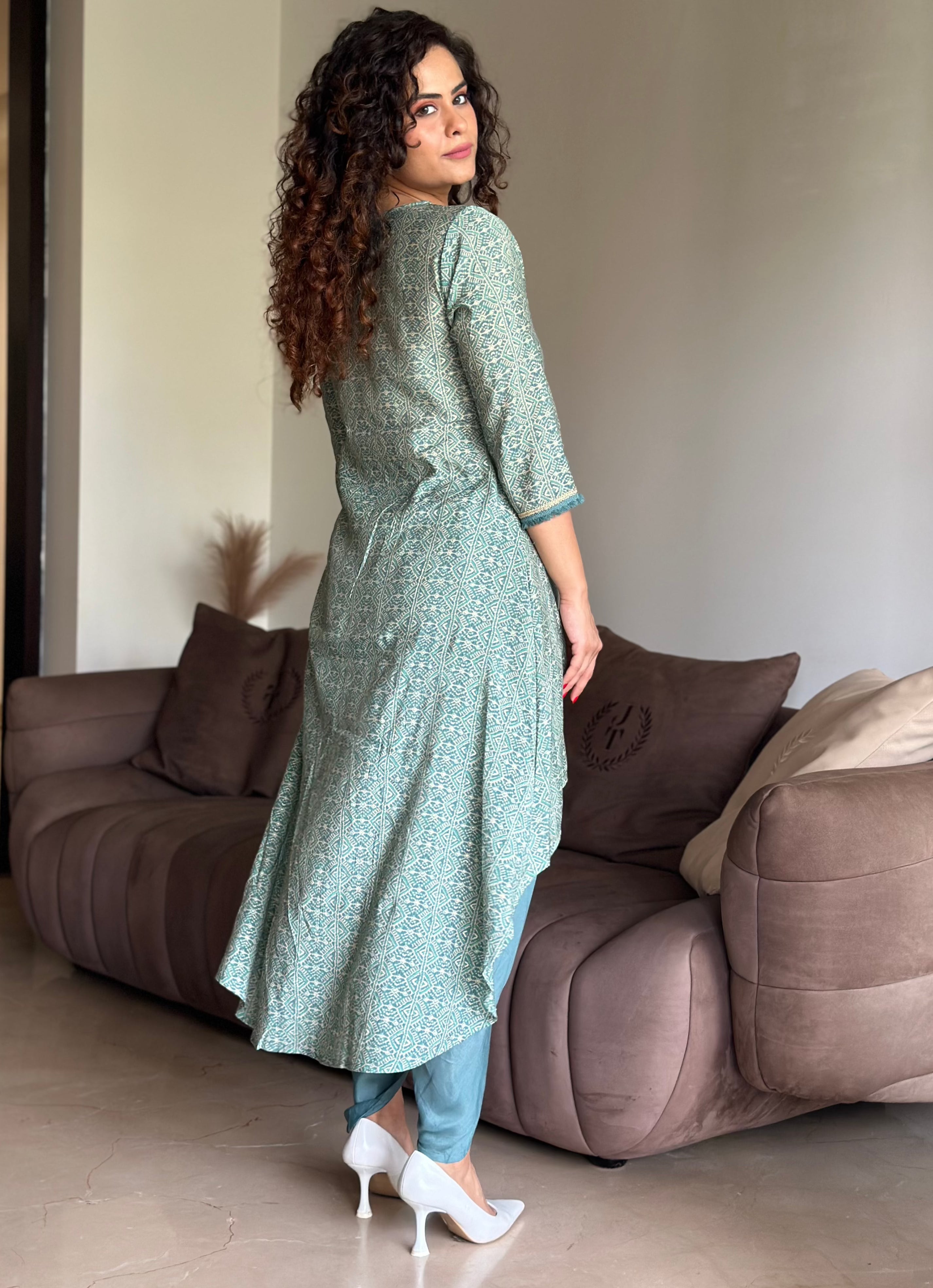 Elegant Blue Kurta with Tulip Pants Set - Indian Ethnic Wear for Women - Perfect for Festivals, Weddings & Special Occasions