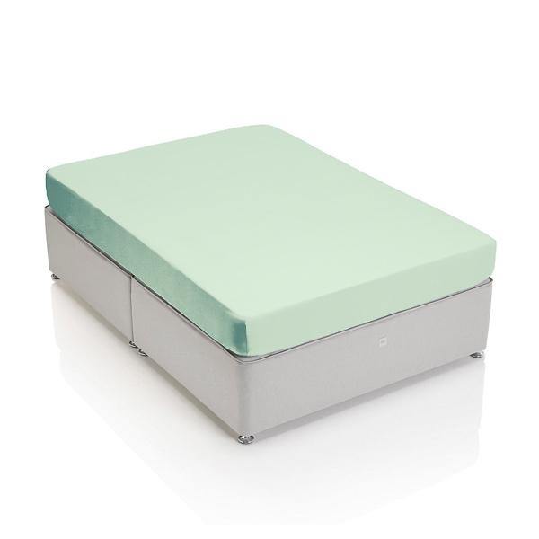 Premium Riggs Victorian Percale Fitted Sheet - Queen Size, 100% Cotton, Deep Pocket, Wrinkle Resistant - Perfect for Master Bedroom, Guest Room & Luxury Hotels