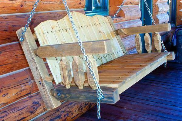 Comfortable Homestead Porch Swing Seat with Heavy-Duty Chains - Perfect for Outdoor Relaxation in Gardens, Patios, and Backyards