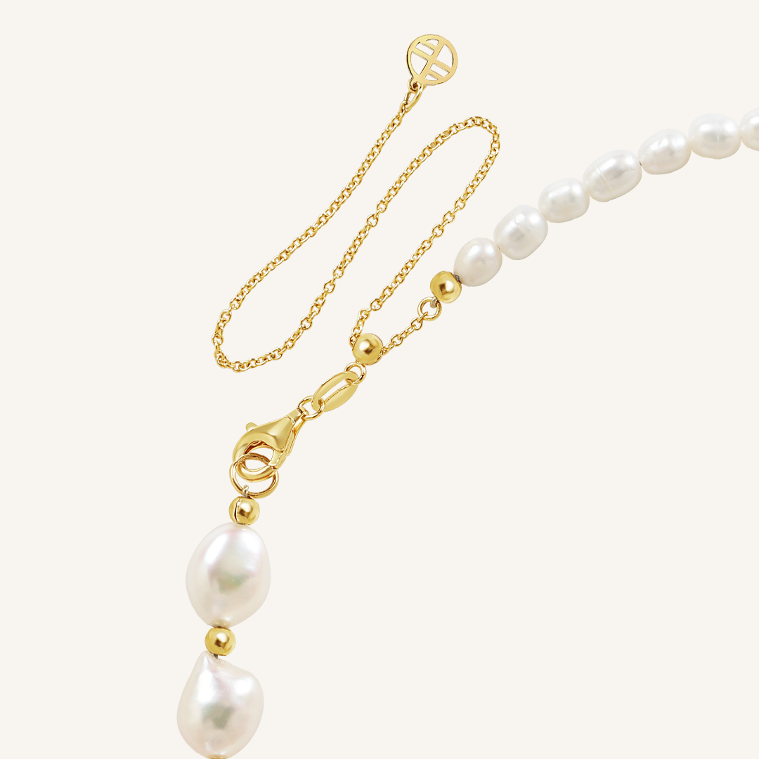 Elegant Fusion Pearl Necklace for Women - Timeless Classic Jewelry Gift for Weddings, Parties & Special Occasions