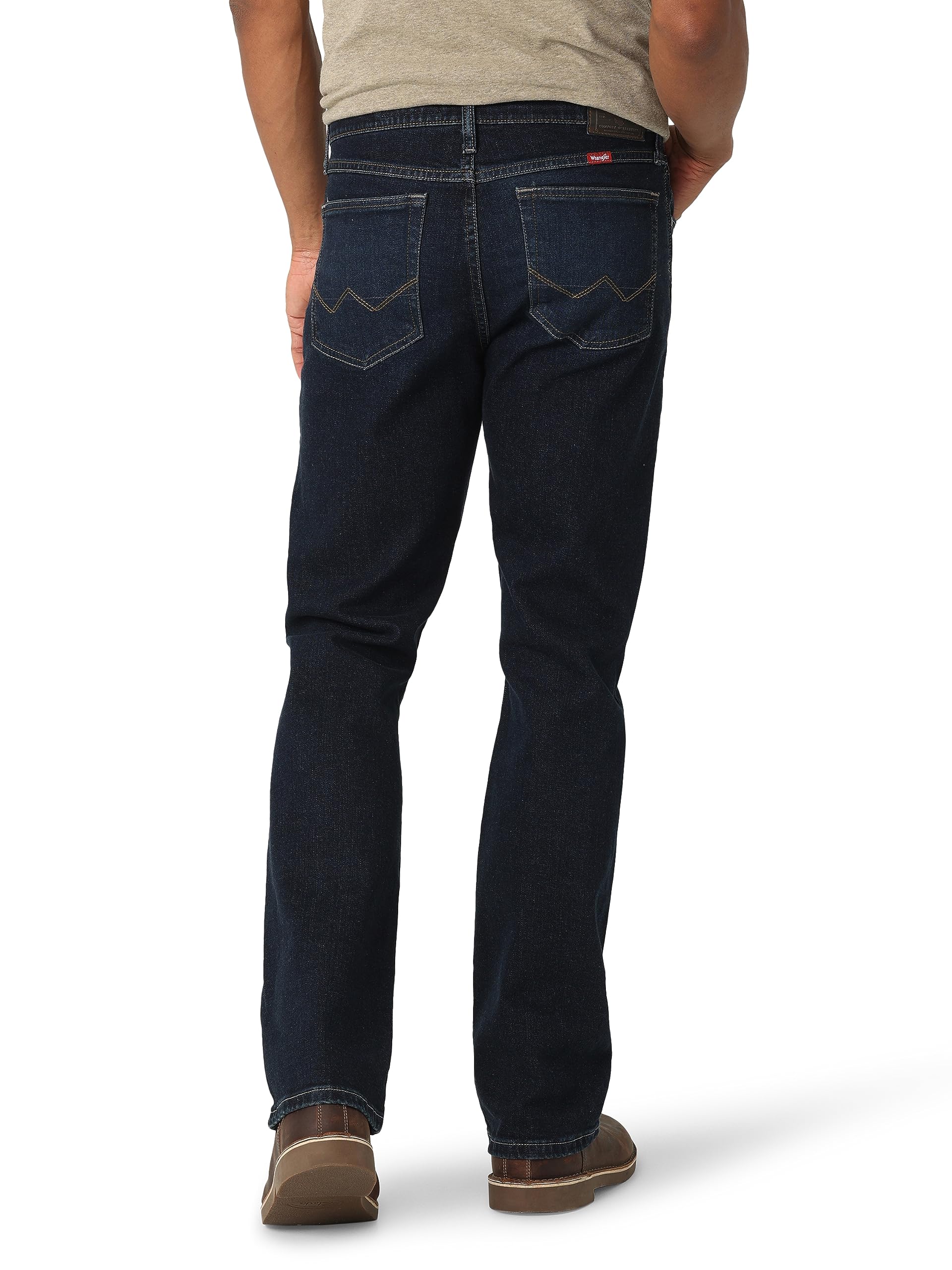 Wrangler Men's Relaxed Fit Boot Cut Jeans - Comfortable Denim Pants for Casual Wear & Western Style | Perfect for Everyday Use, Cowboy Boots & Outdoor Activities