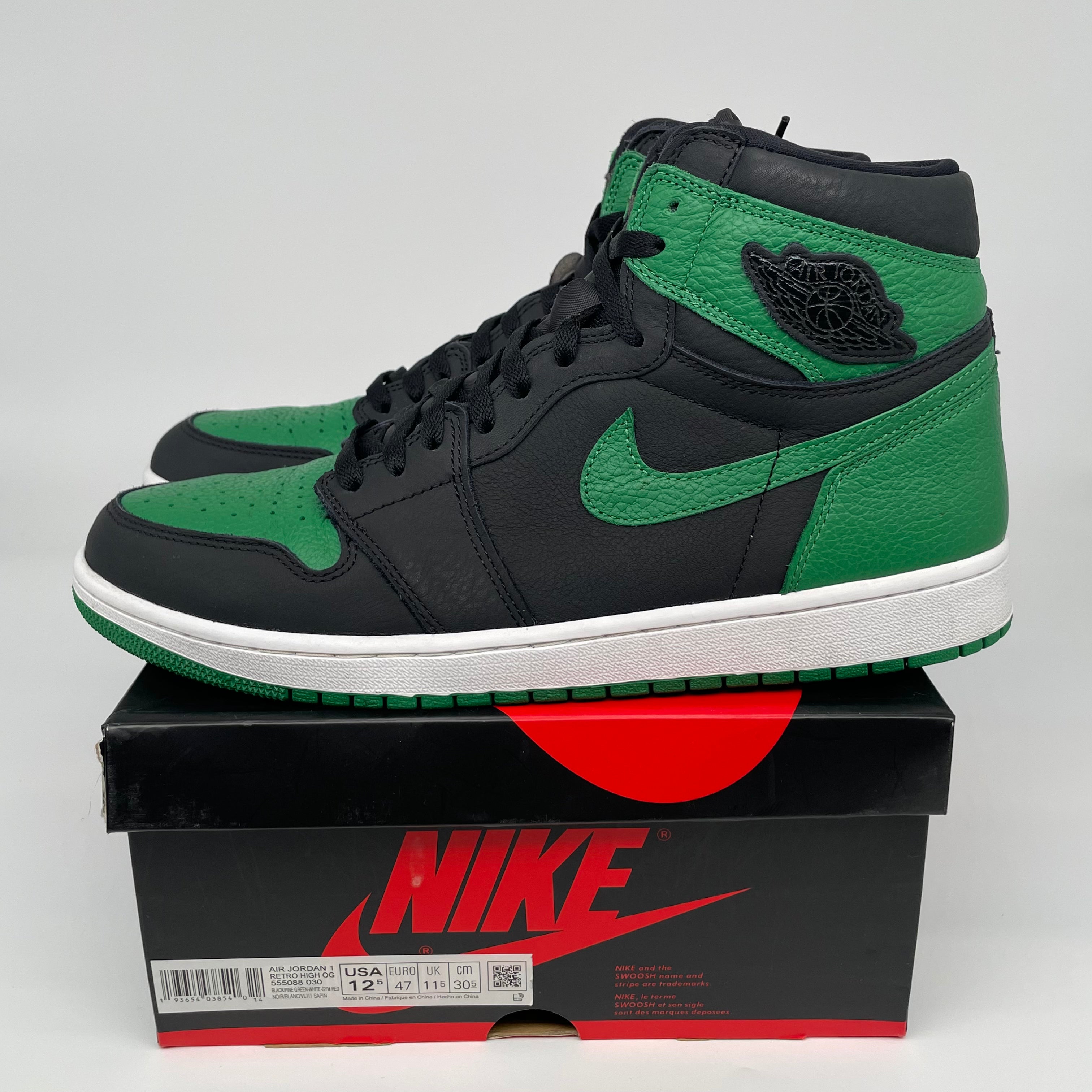 AIR JORDAN 1 PINE GREEN 2.0 Sneakers - Men's Size 12.5 (555088-030) - Retro High OG Basketball Shoes for Streetwear & Casual Outfits