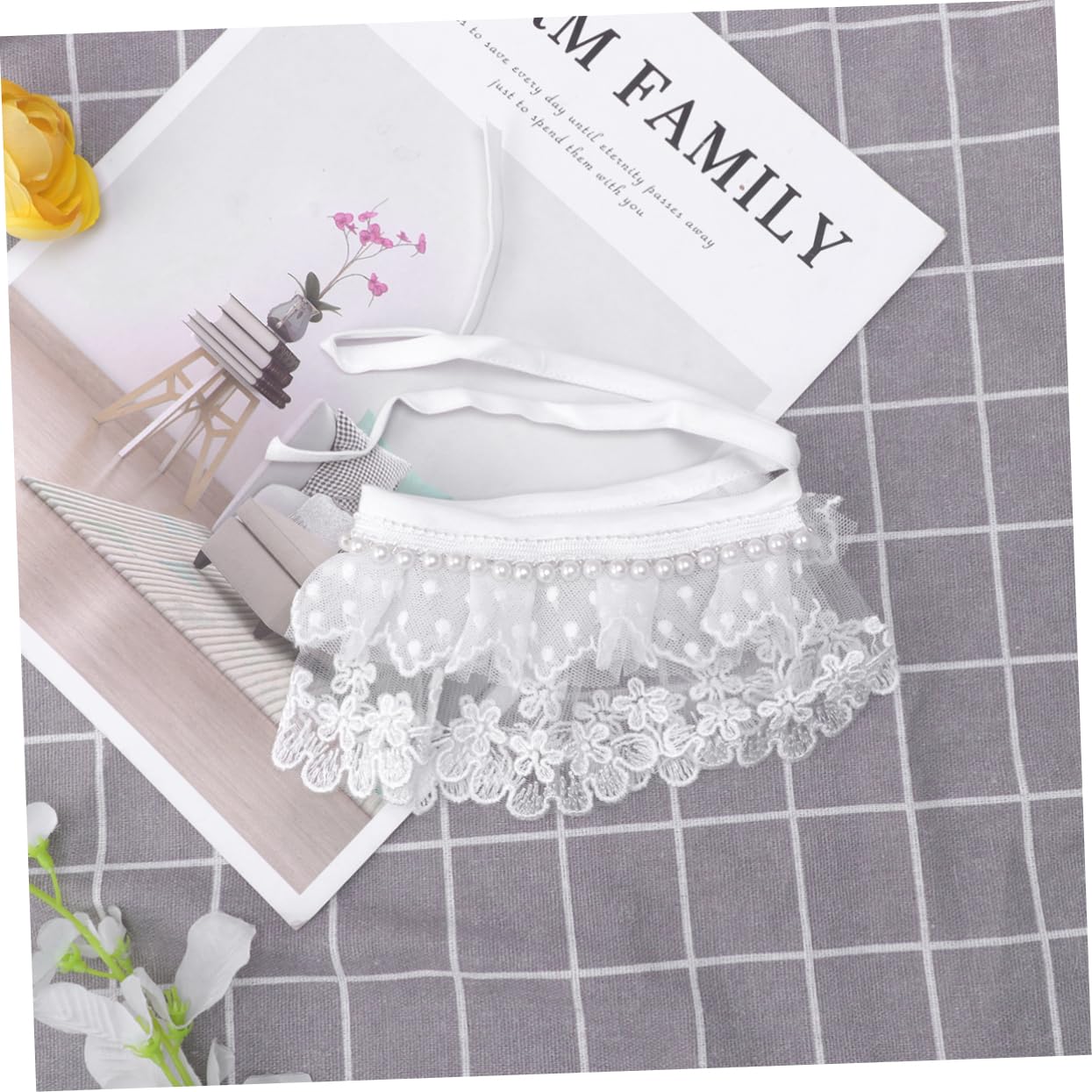 Fashionable Pet Collar Bib Scarf for Dogs & Cats - White Neckerchief for Daily Wear