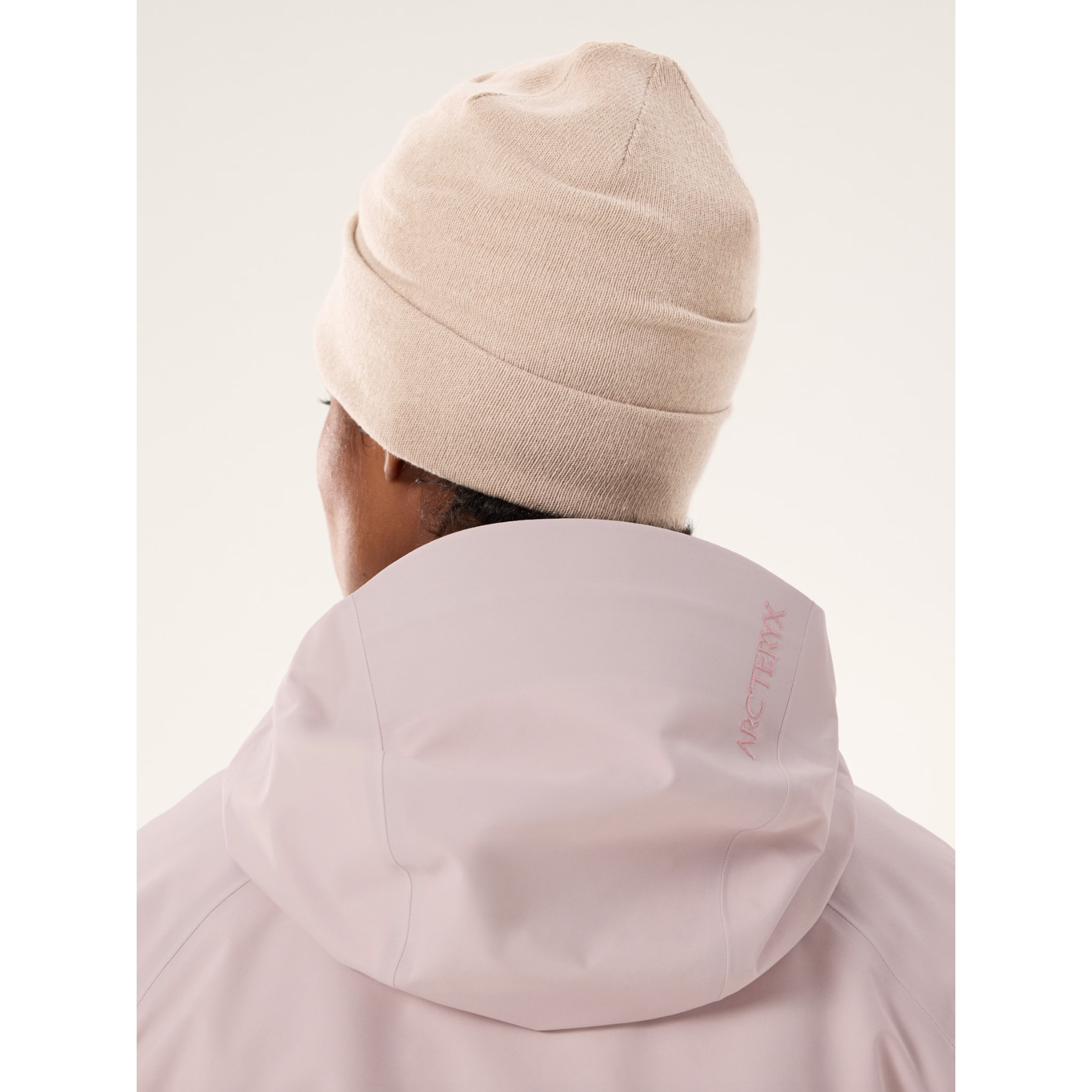 Arc'teryx Embroidered Bird Logo Beanie - Warm Winter Hat for Men & Women - Perfect for Skiing, Hiking & Outdoor Activities