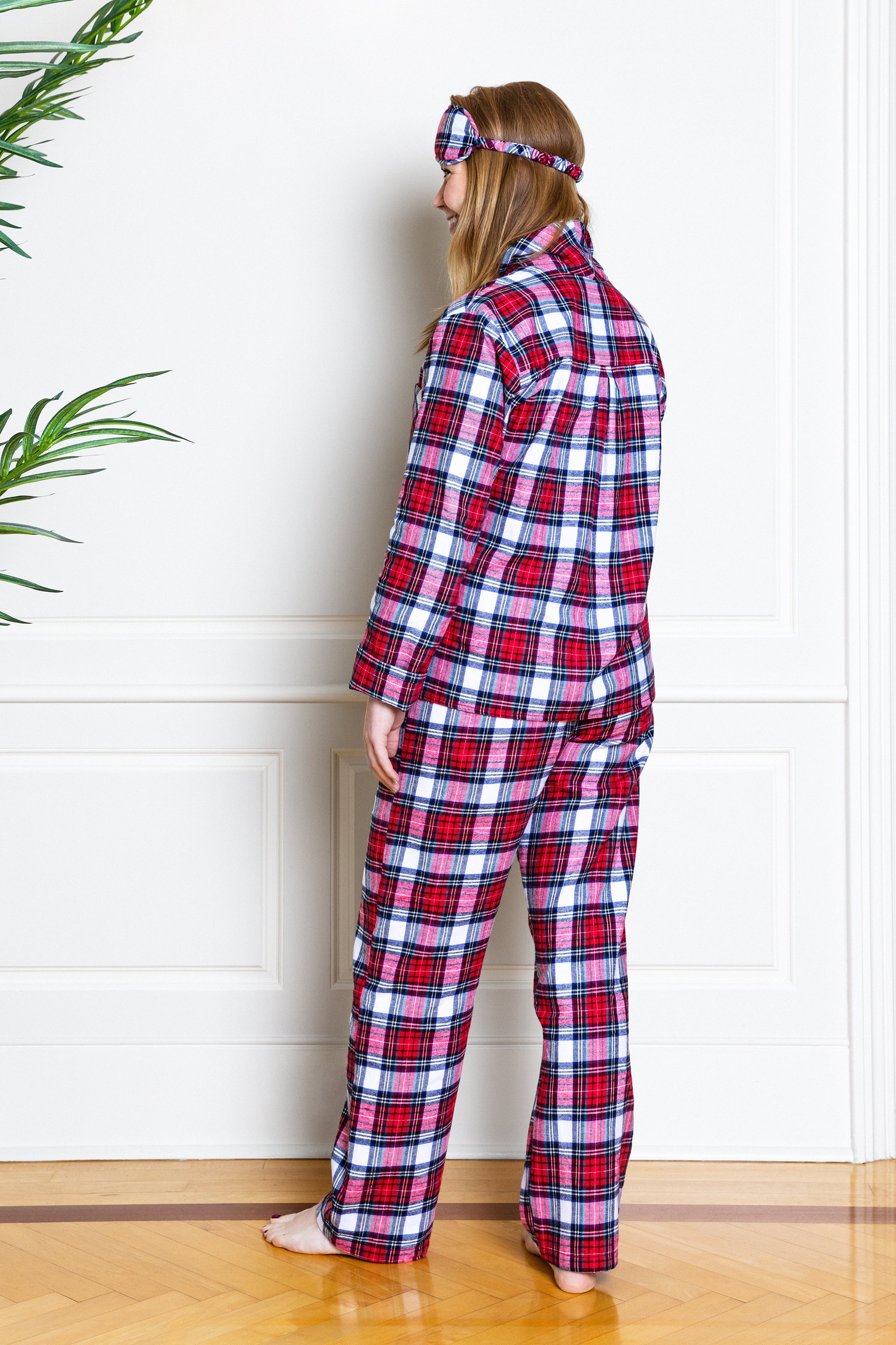 Cozy Flannel Pajama Set - Red Tartan Plaid for Women & Men | Soft Winter Sleepwear for Cold Nights & Lounging at Home